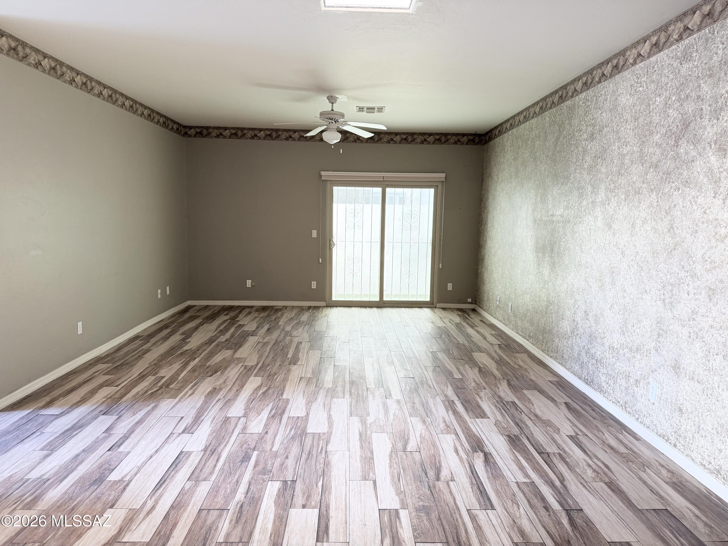 2833 S Full Moon Drive