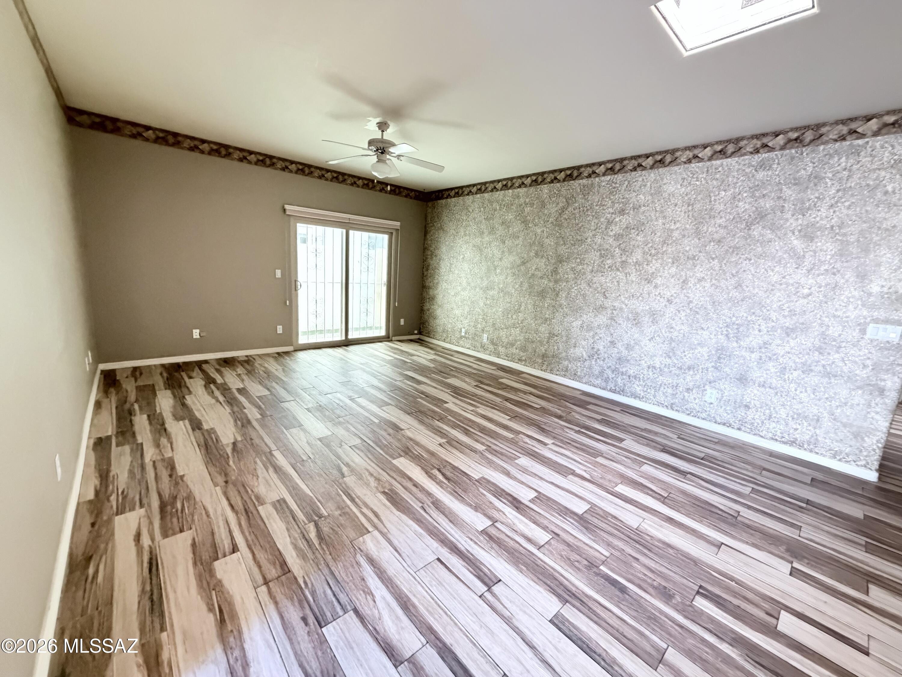 2833 S Full Moon Drive