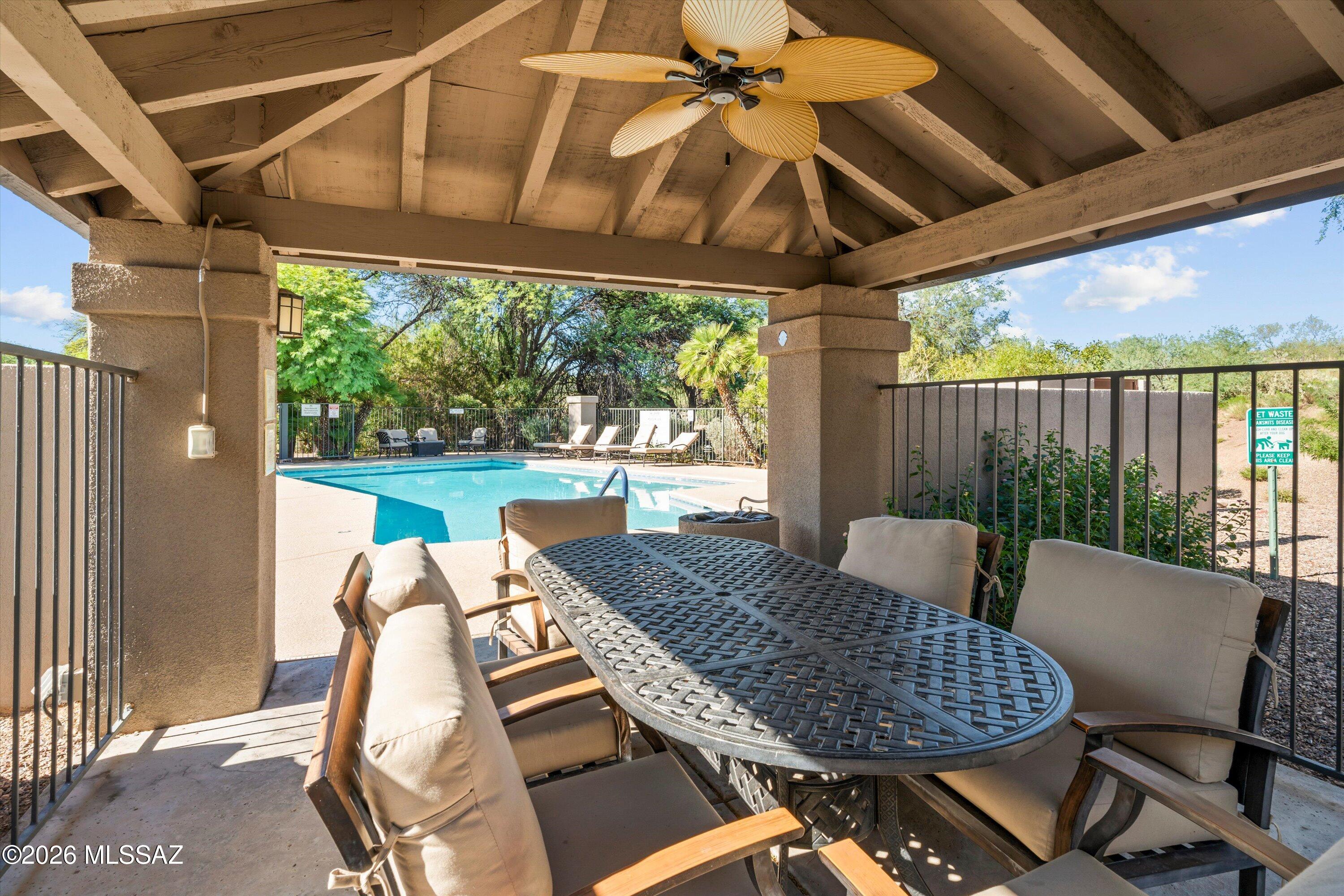 Greens at Ventana Canyon - Residential
