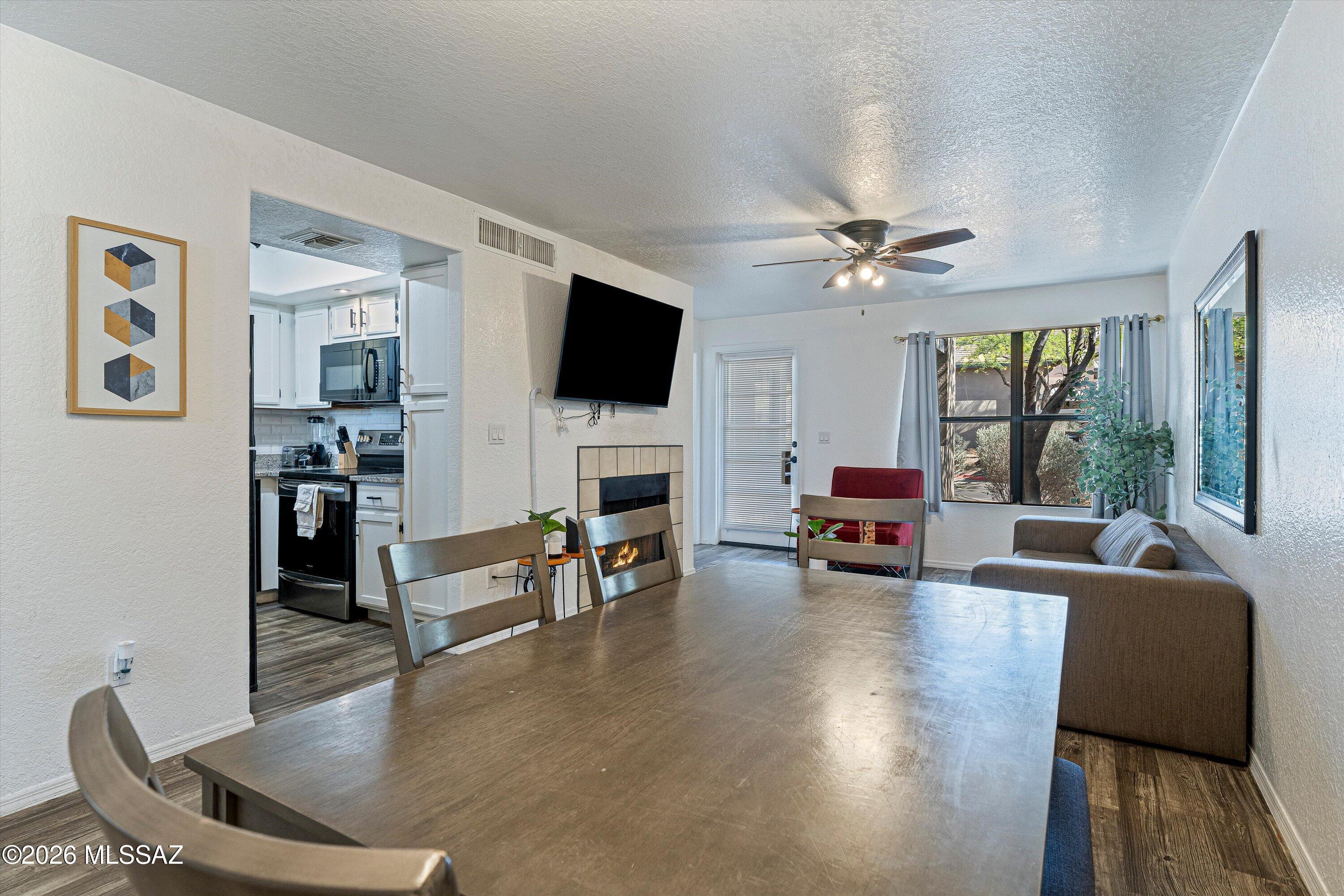 Greens at Ventana Canyon - Residential