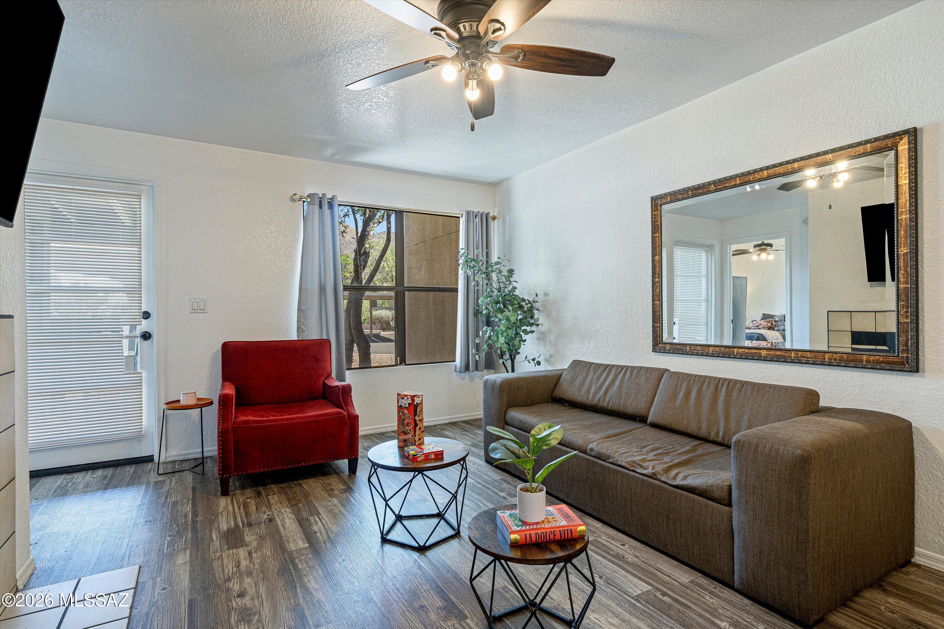 5800 N Kolb Road 1102