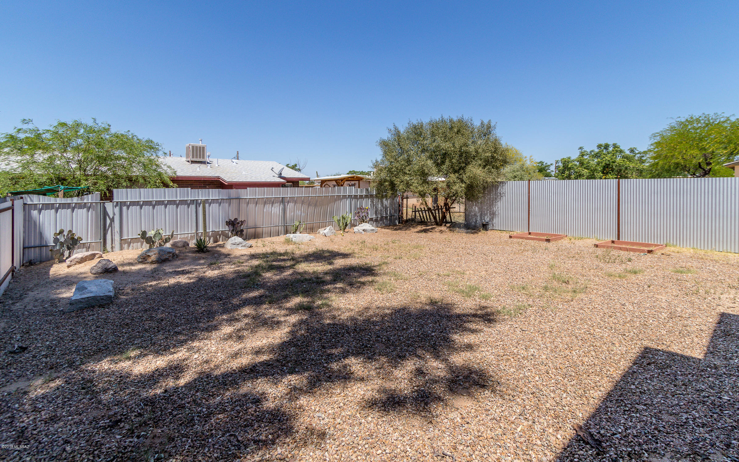 Unsubdivided - Residential Lease