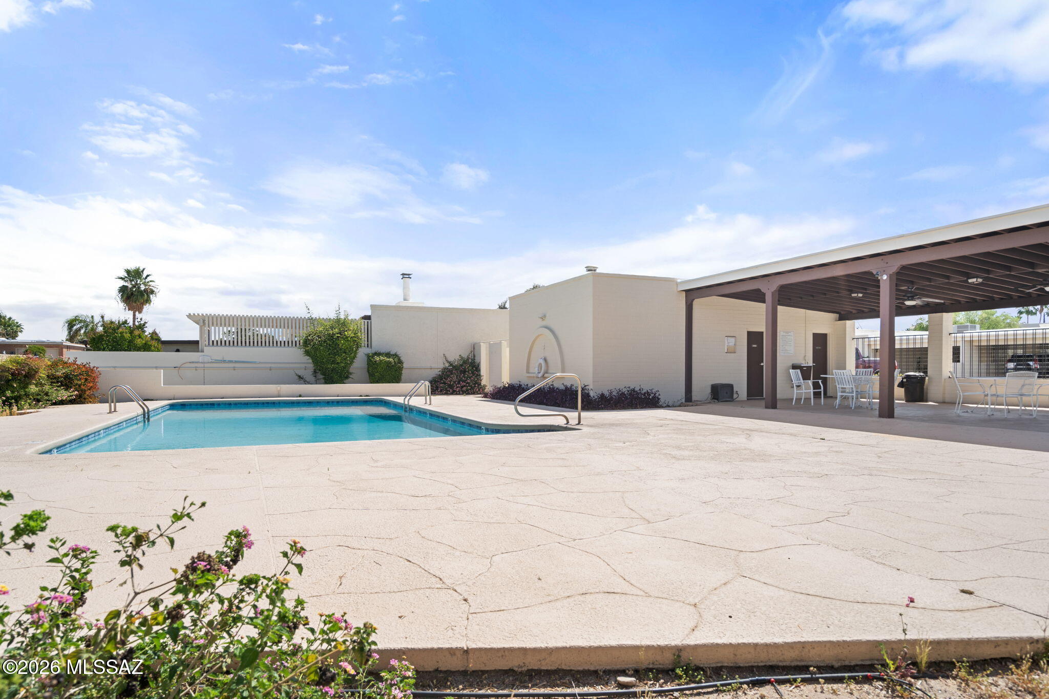 8916 E Palms Park Drive