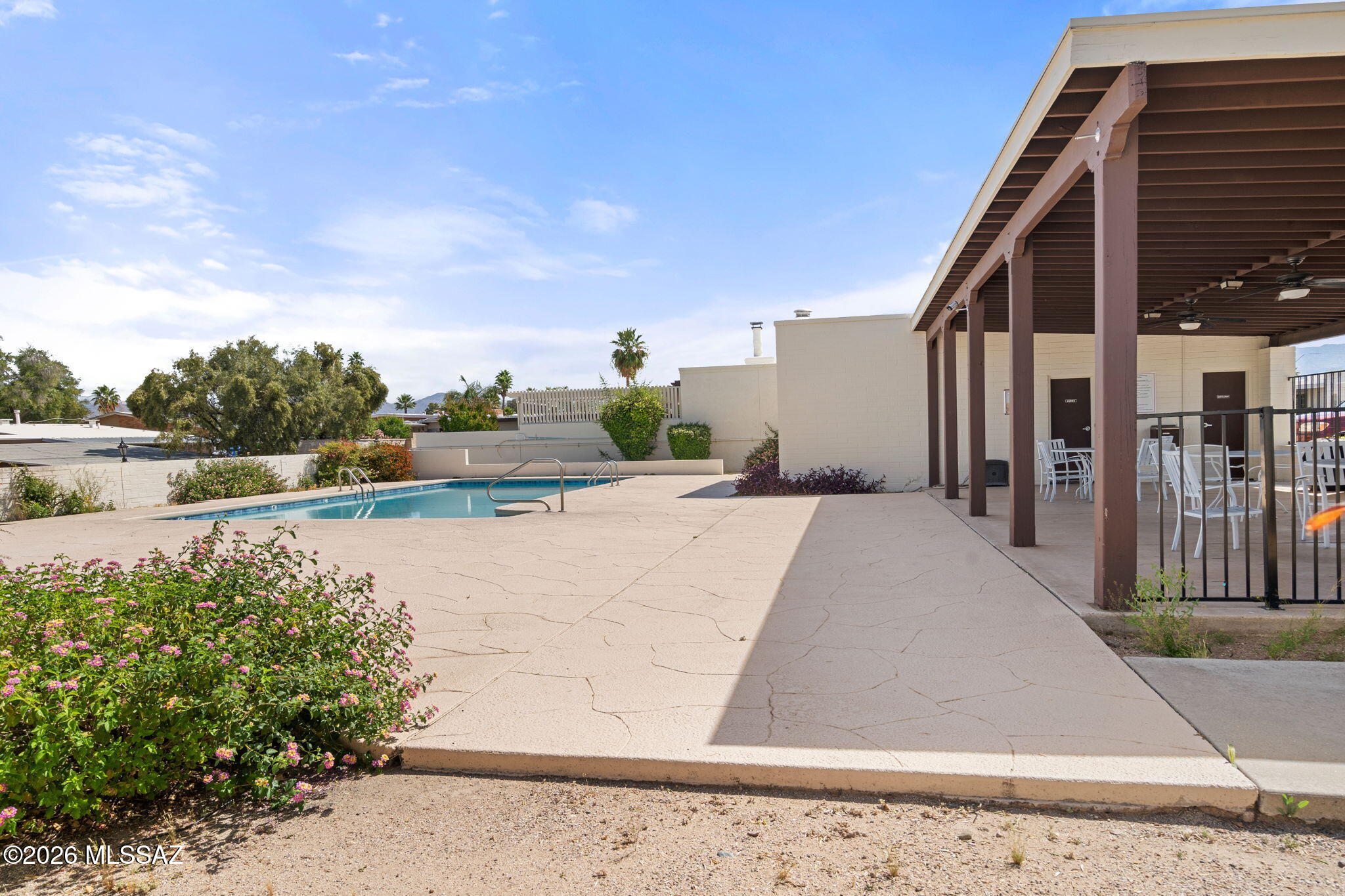 8916 E Palms Park Drive