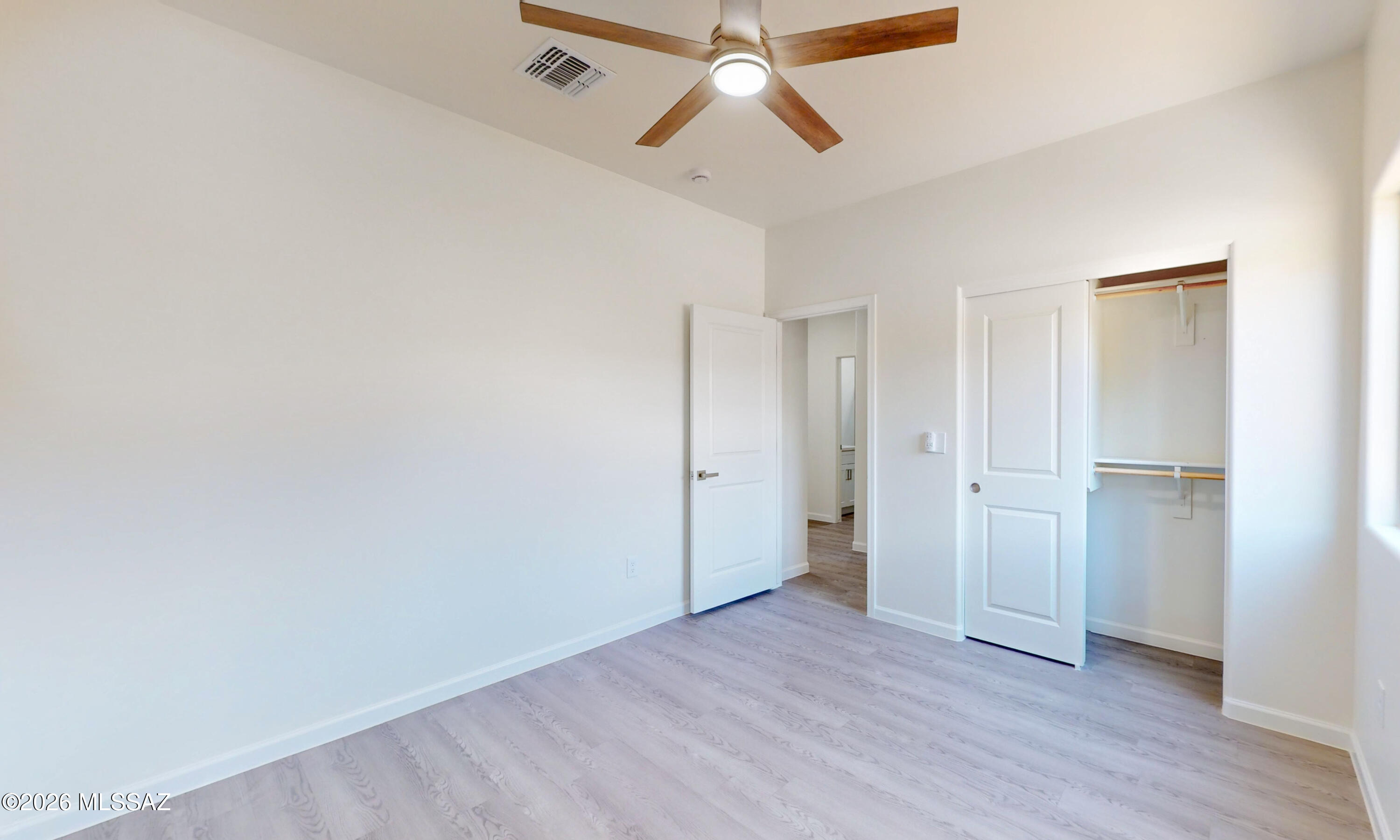Mountain Manor View - Residential