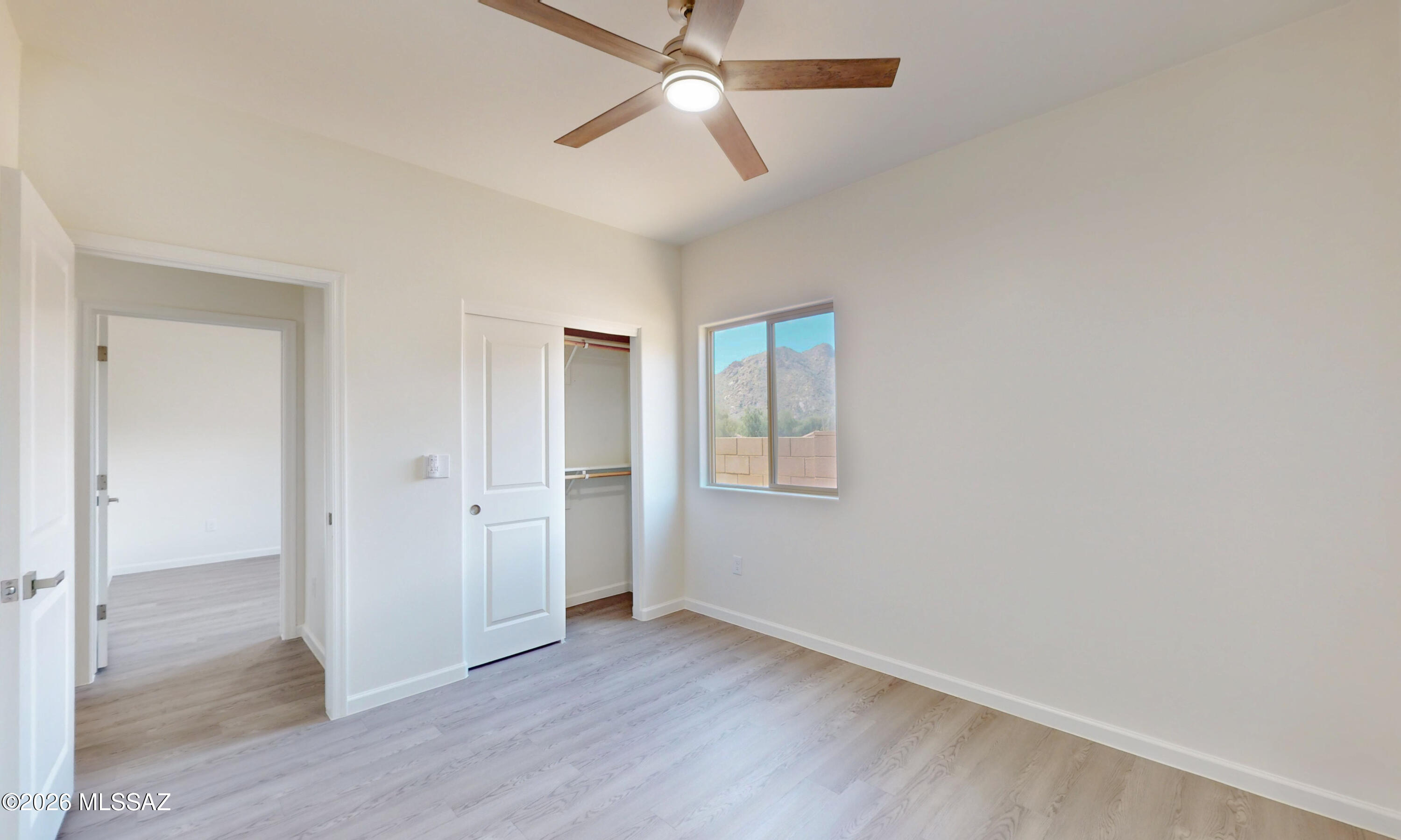 Mountain Manor View - Residential