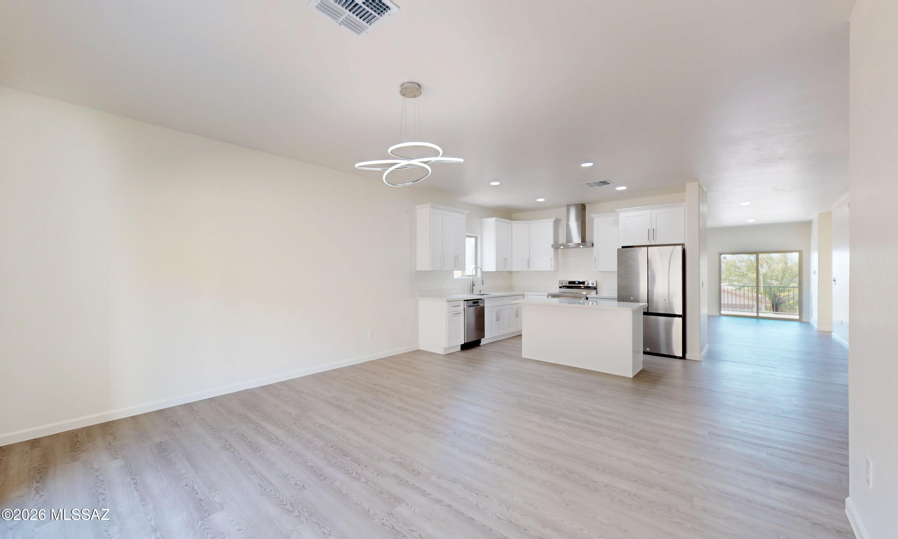 Mountain Manor View - Residential