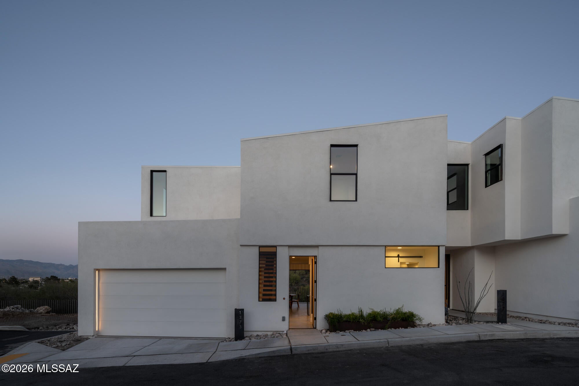 1369 W Sentinel View Loop