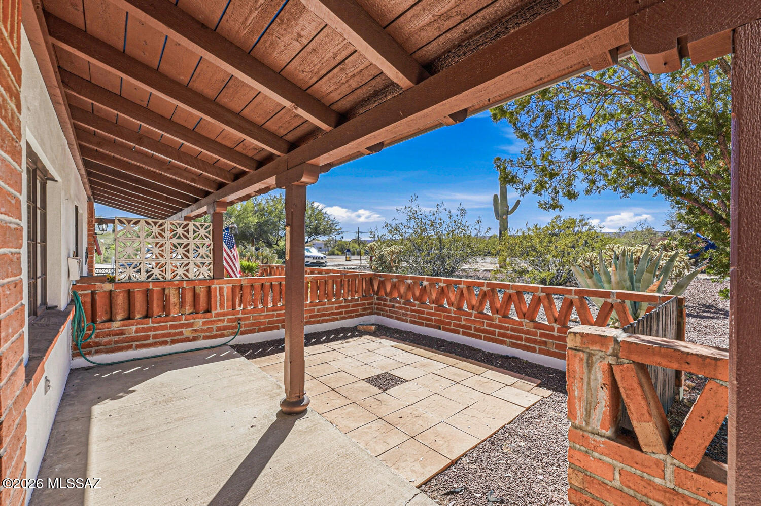 515 S La Cañada Drive C