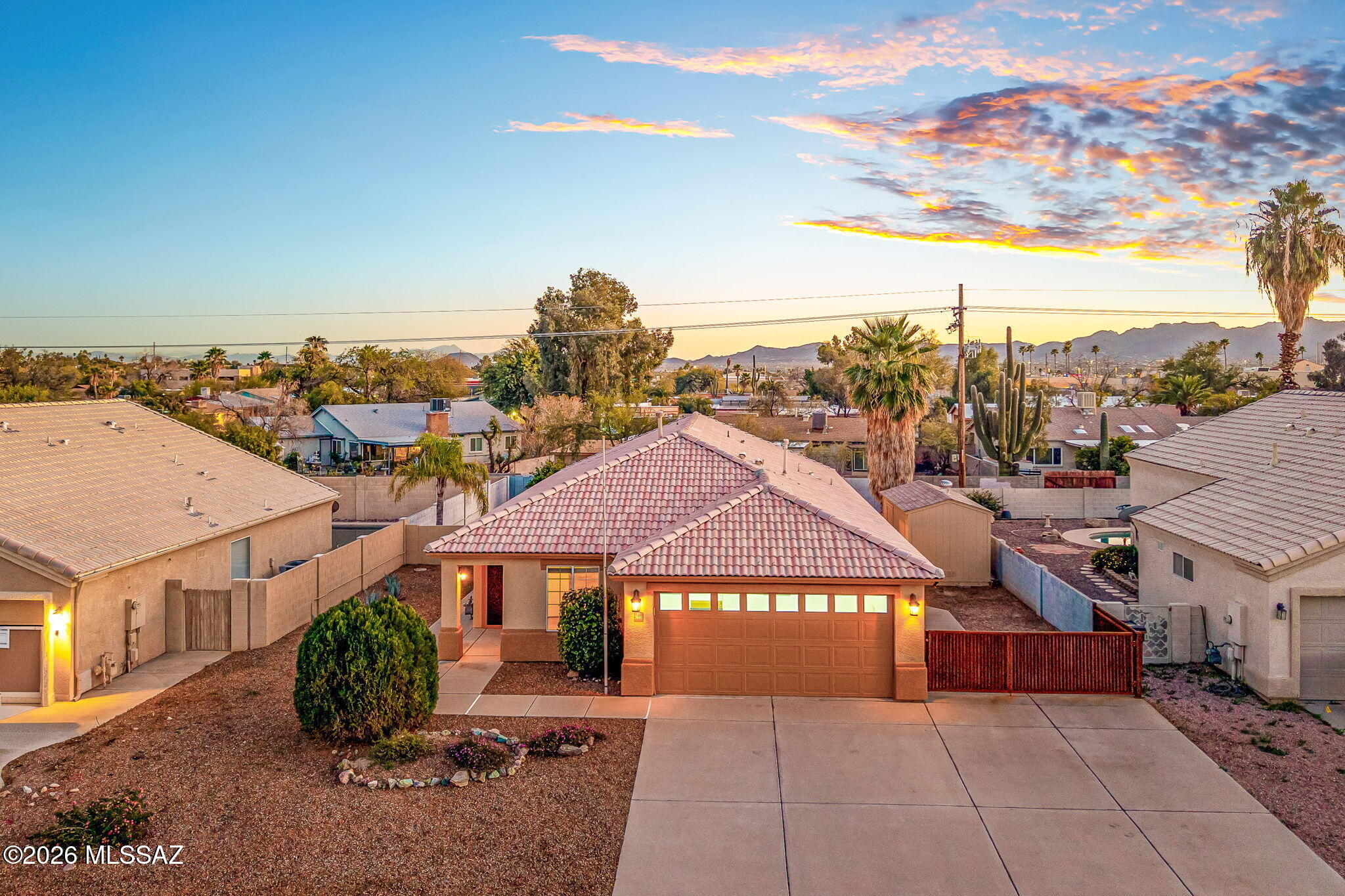 Thornydale Terrace(1-104) - Residential