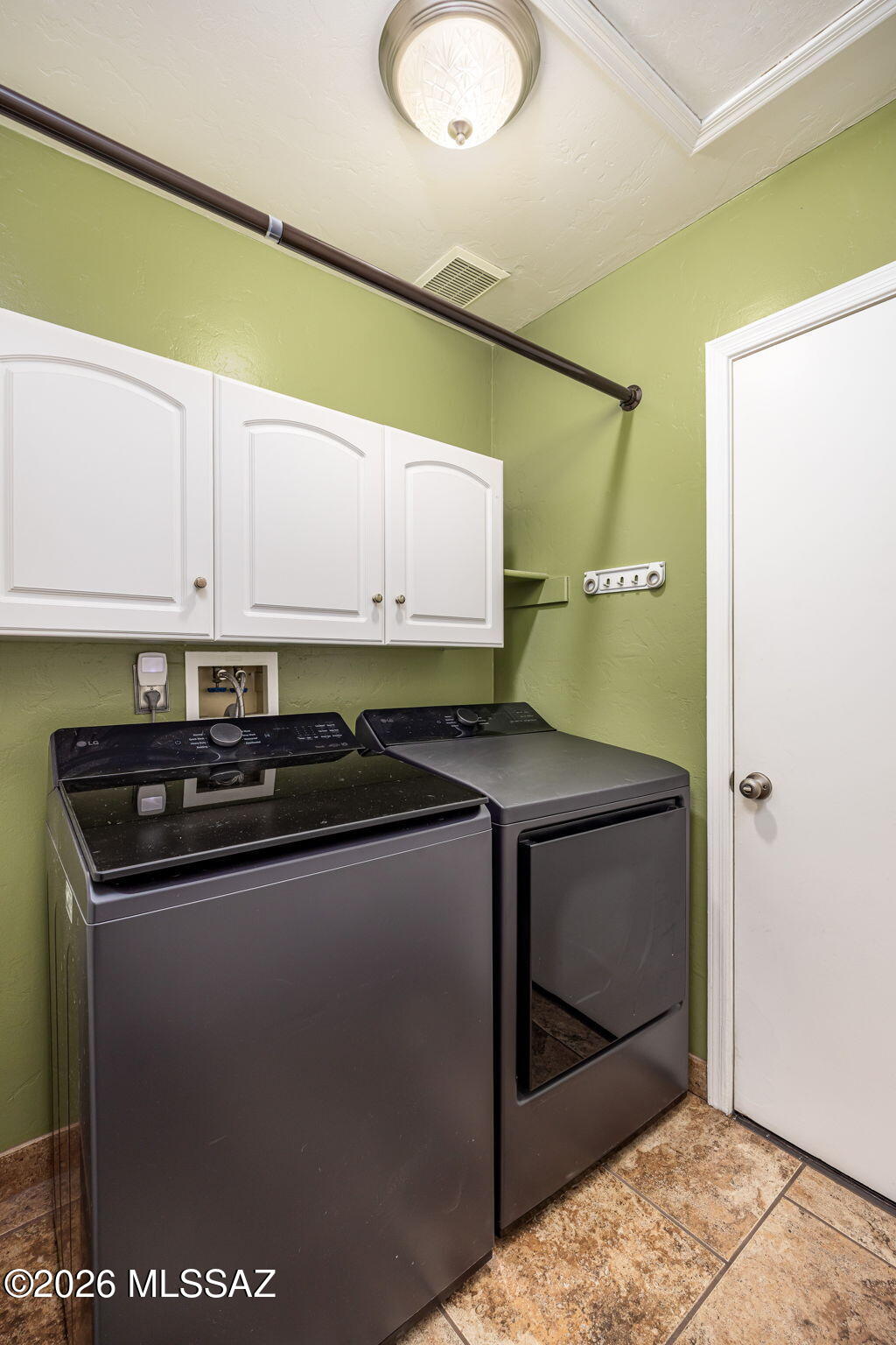 Thornydale Terrace(1-104) - Residential