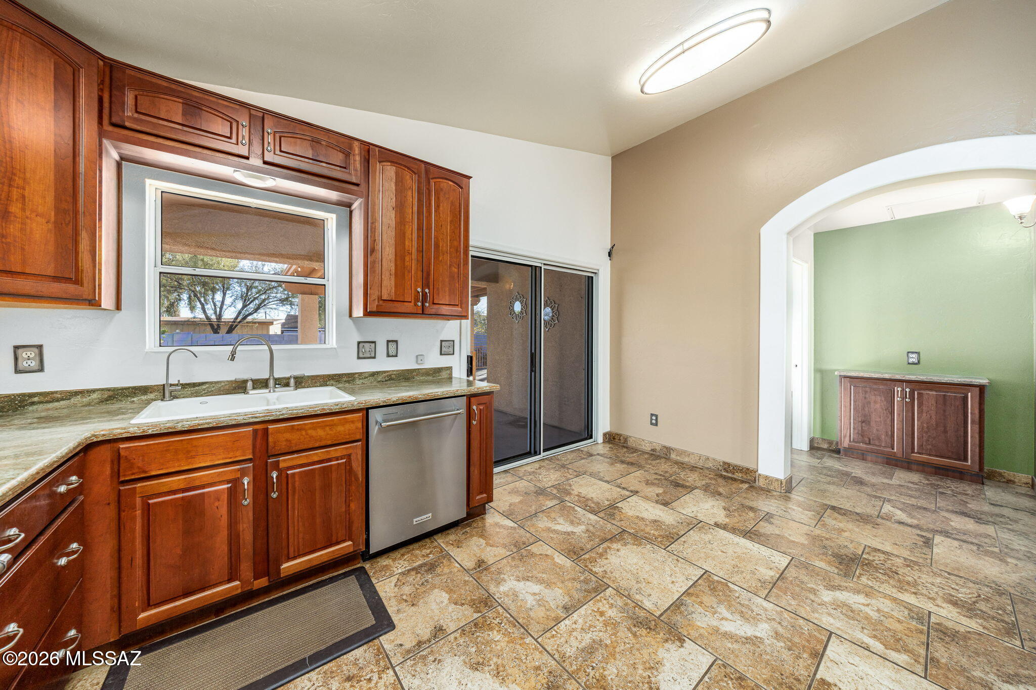 Thornydale Terrace(1-104) - Residential