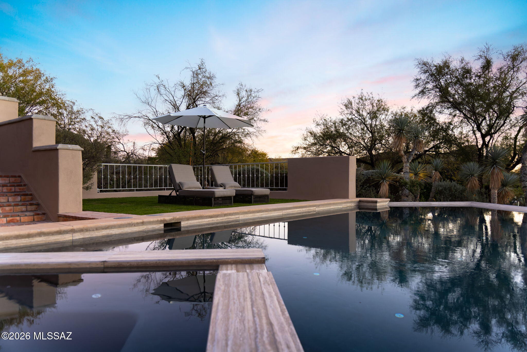 6482 N Ventana Canyon Drive