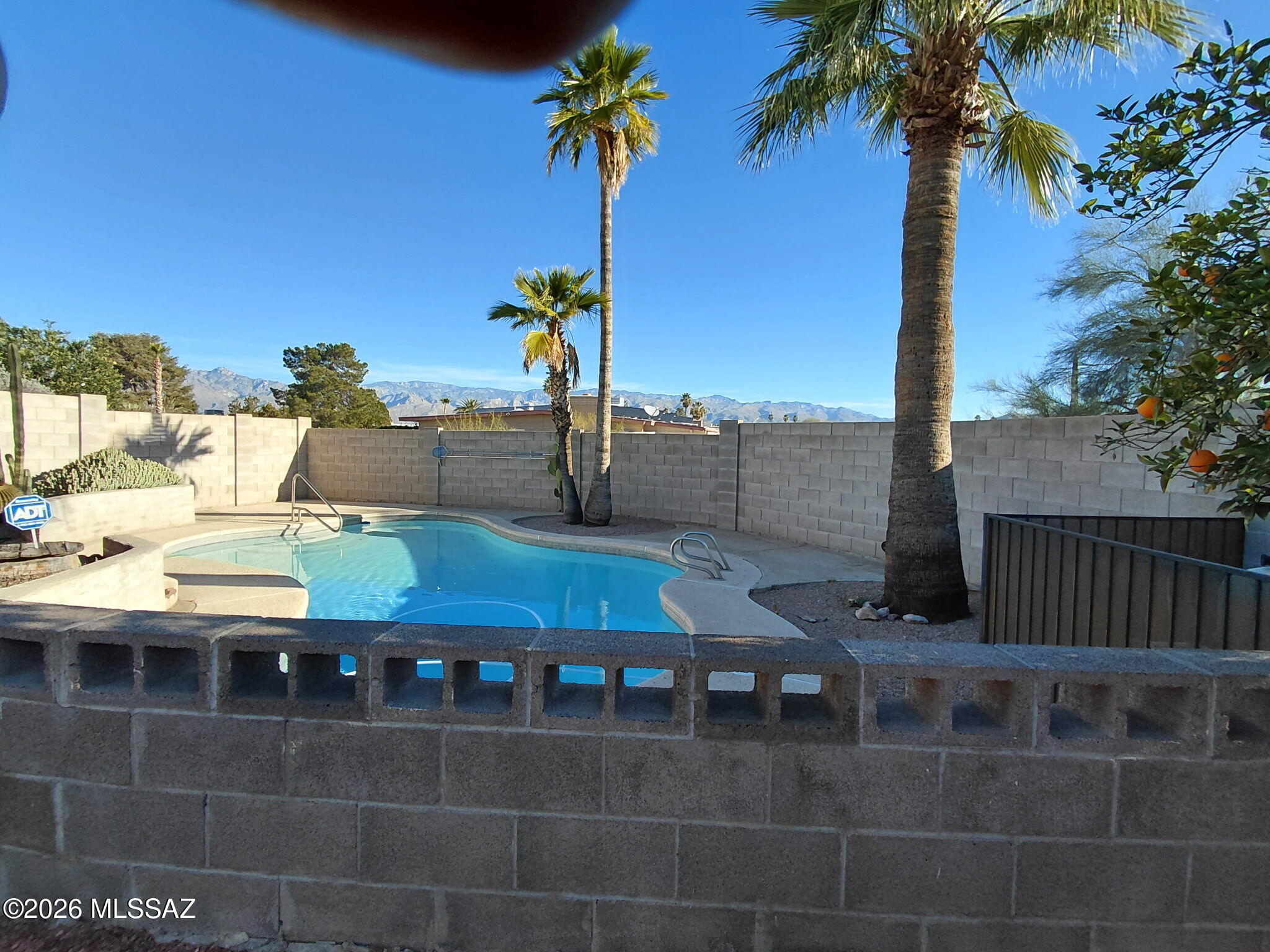 Broadway East (254-390) - Residential