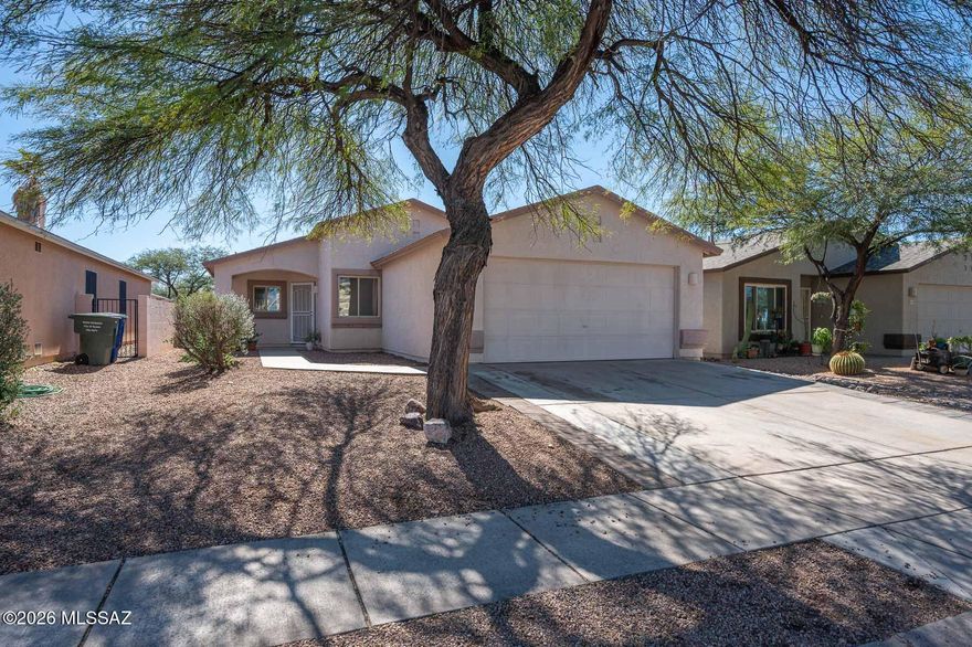 Seller will accept or counter offers between $275,000 and $295,000.  Seller agrees to provide BRAND NEW ROOF with acceptable offer.  Fully paid-In-Full Solar System too!!!  Best Deal in the area!  Well maintained home offers peace of mind with a new roof and paid off solar delivering energy efficiency and long term savings from day one. Large backyard provides endless possibilities, whether you envision a garden, play area, or outdoor retreat.  The full length covered patio is perfect for relaxing evenings, entertaining guests or weekend BBQ's.  Come and take a look!!