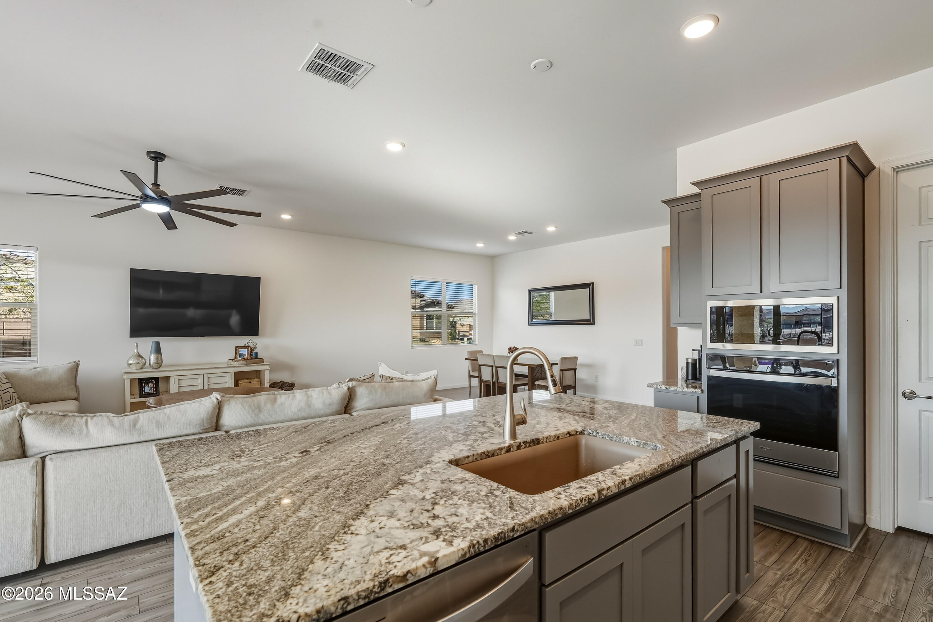 Gladden Farms Block 31 - Residential Lease