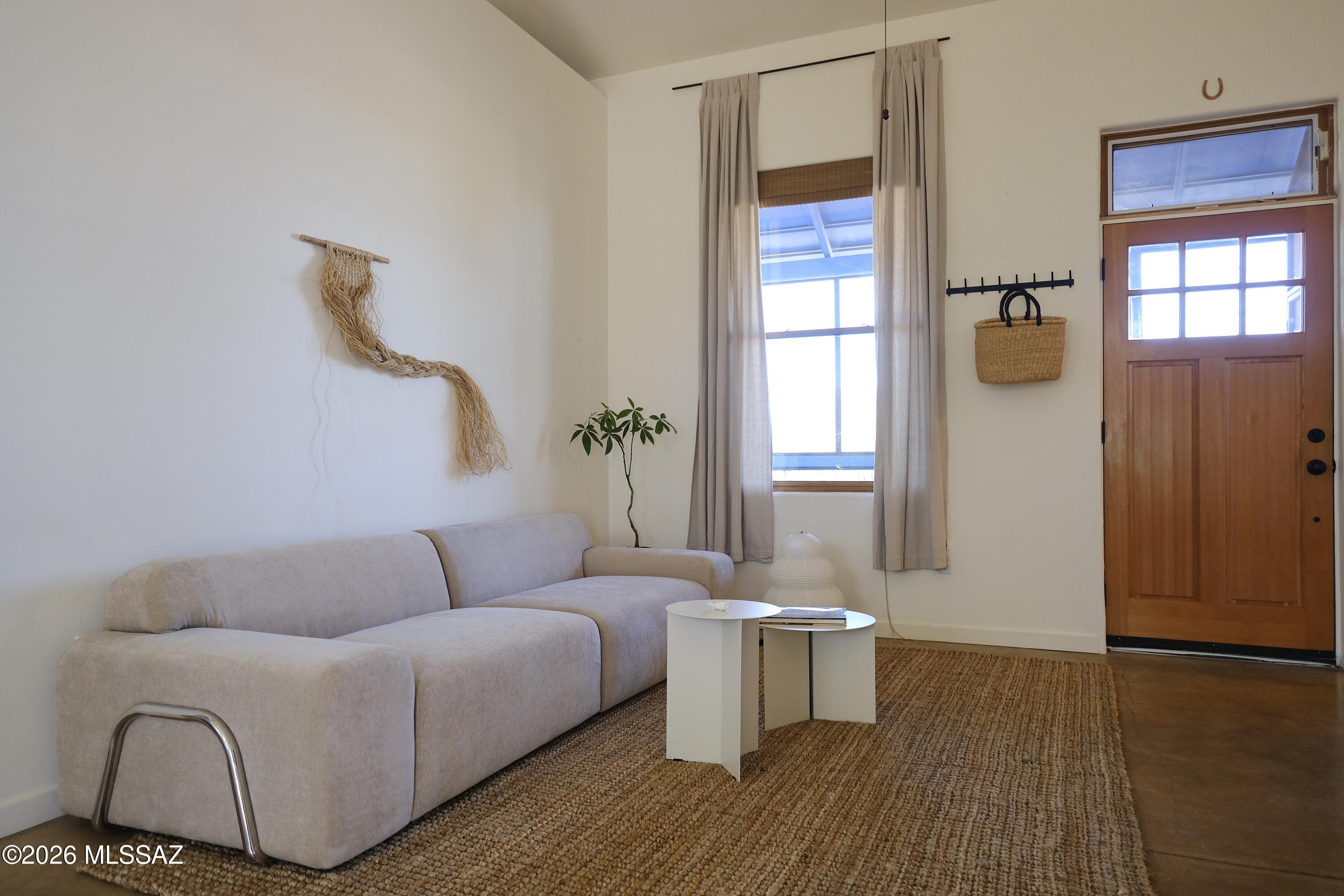 825 S Osborne Avenue