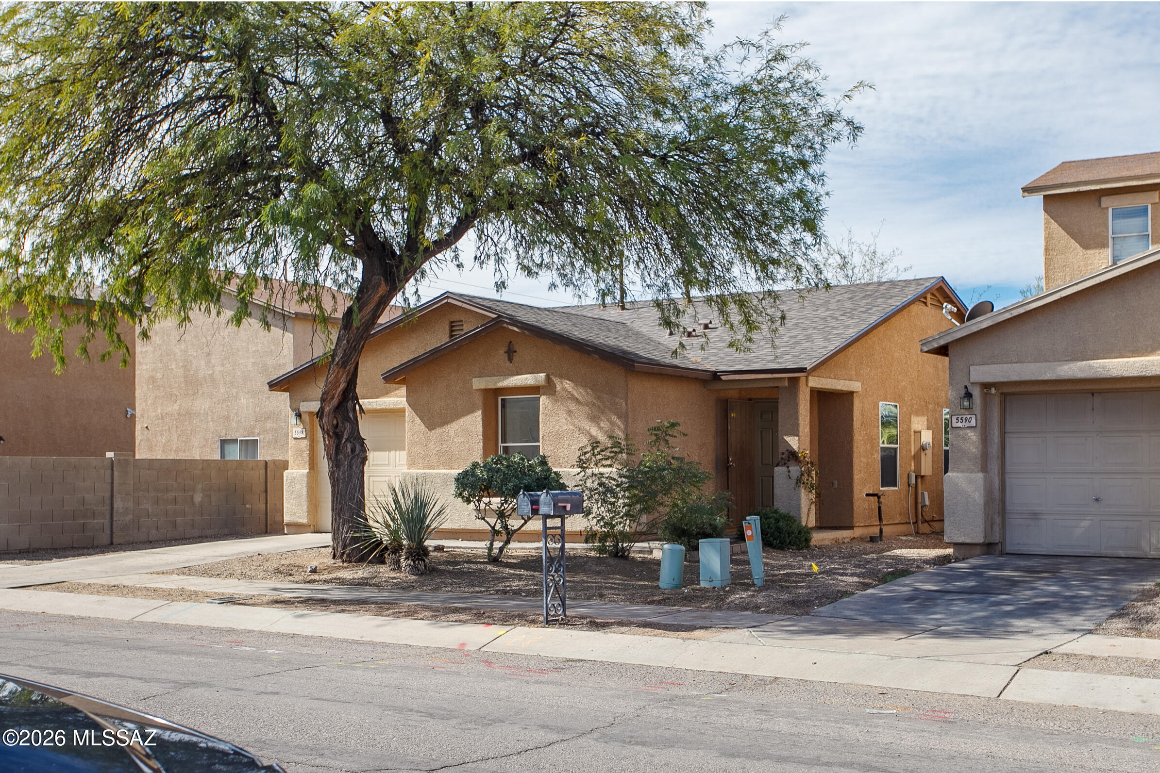 Arroyo Vista (1-166) - Residential