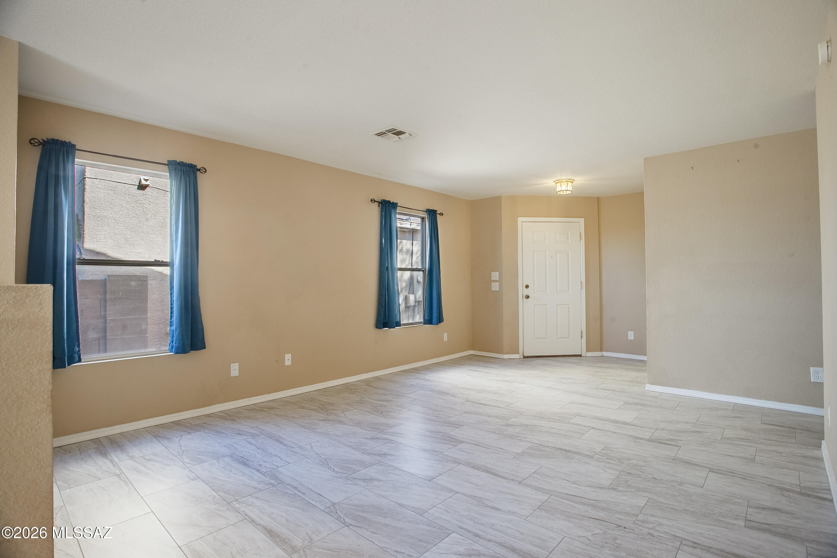 5596 S Monrovia Avenue