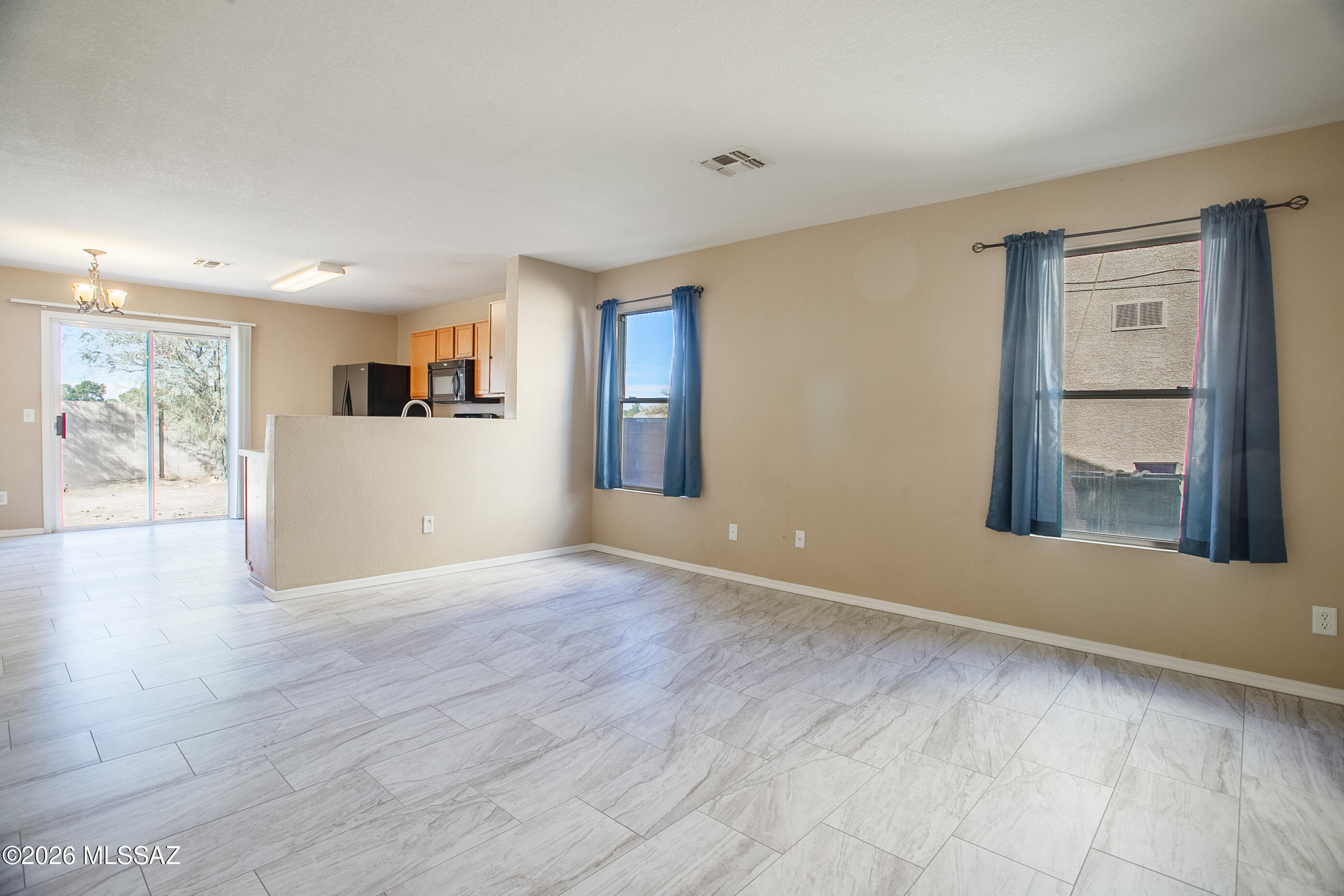 Arroyo Vista (1-166) - Residential