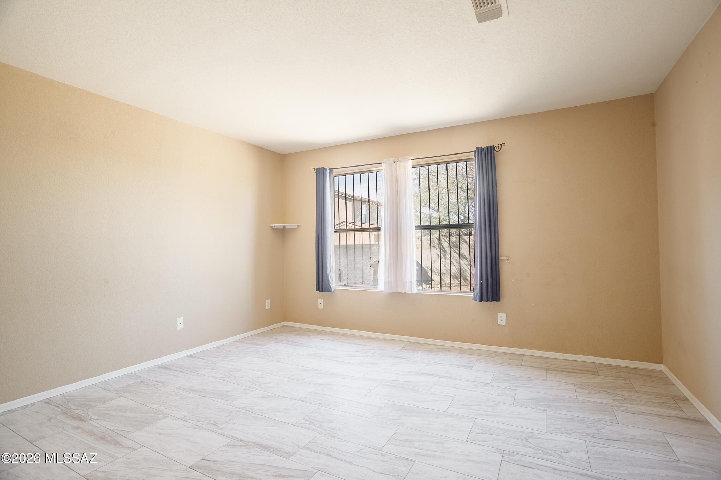 Arroyo Vista (1-166) - Residential