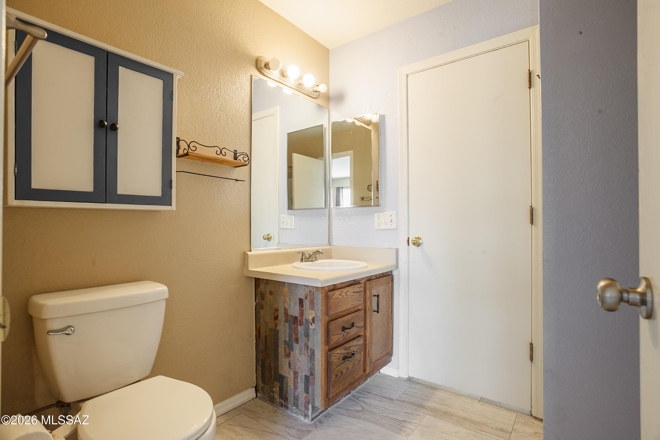 Arroyo Vista (1-166) - Residential