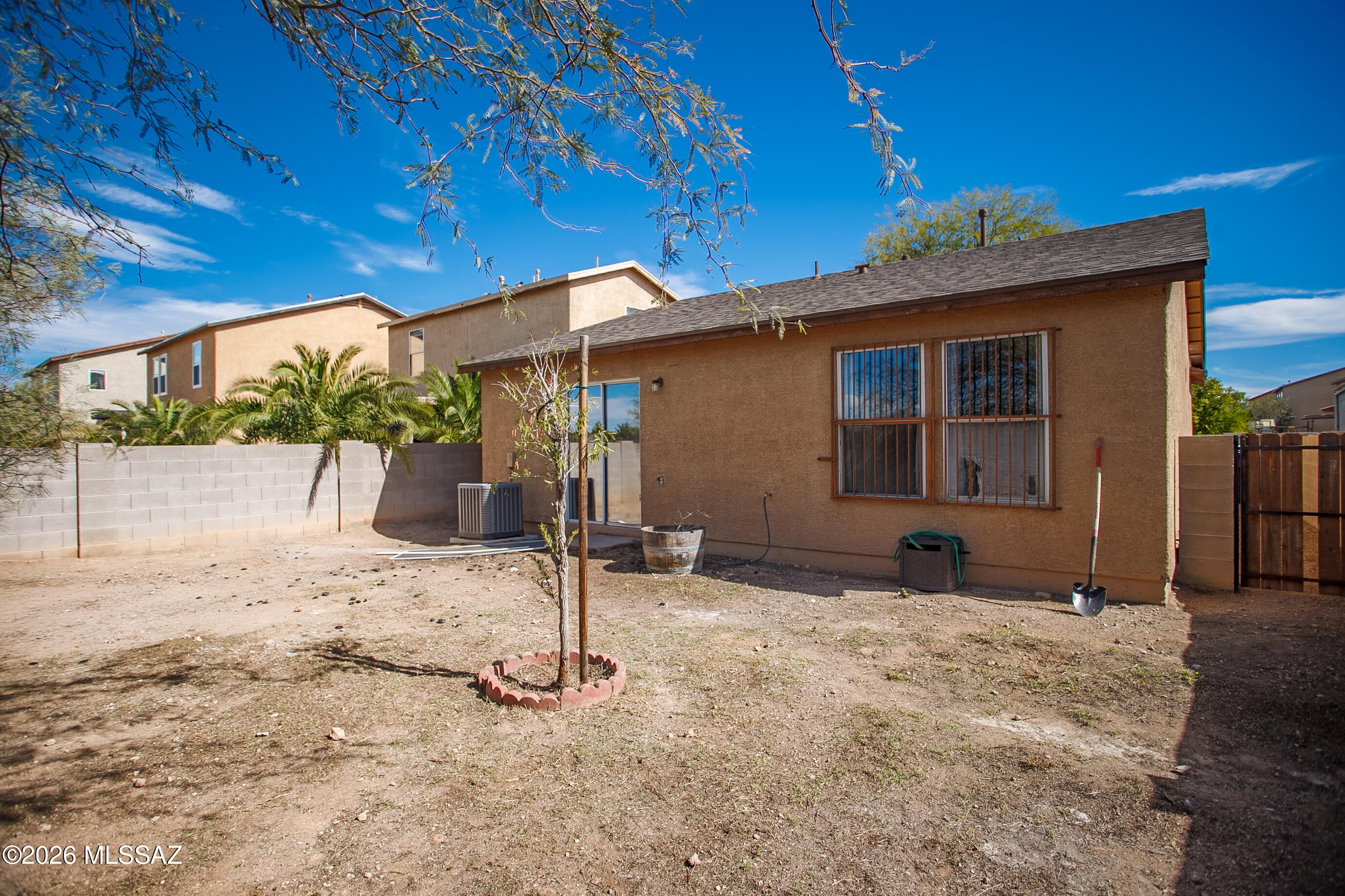 Arroyo Vista (1-166) - Residential