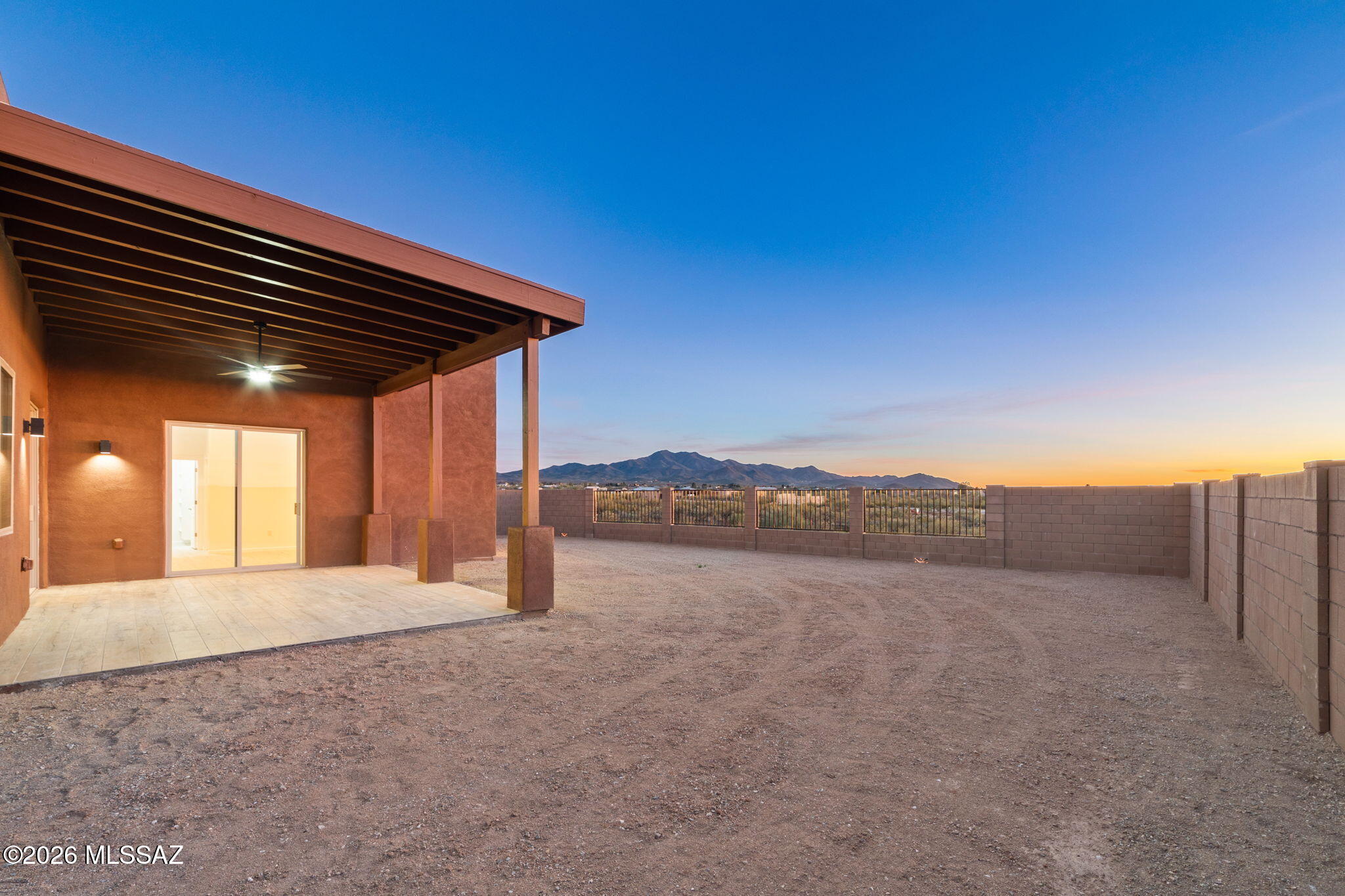 1132 N Range Rider Place