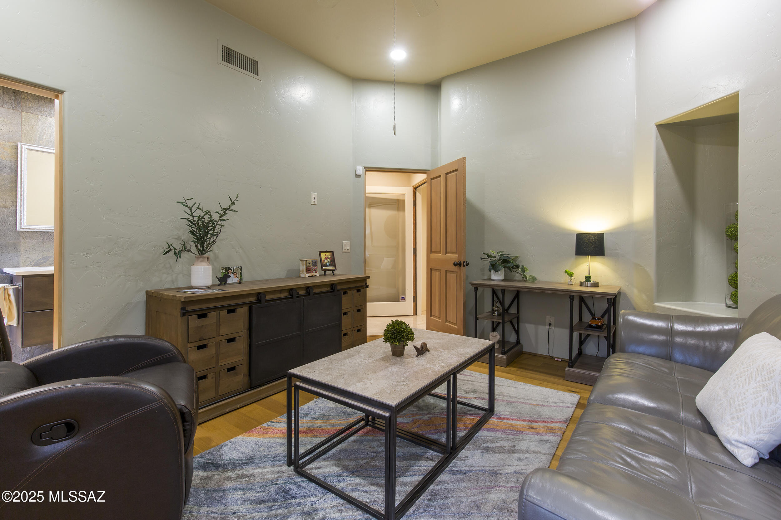 Colonia Del Sol (1-20) - Residential