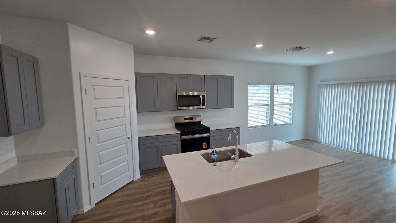 New Tucson Unit NO. 8 (1-455) - Residential