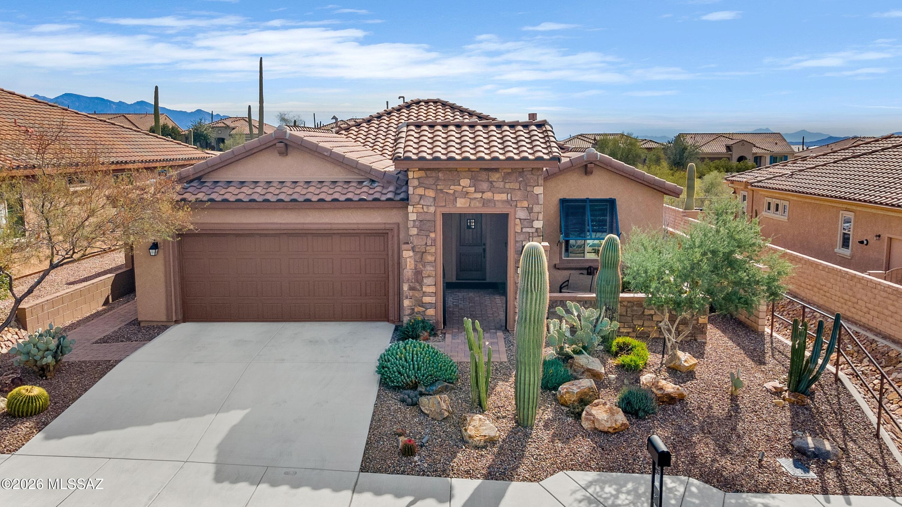 Del Webb At Dove Mountain SQ20131930189 - Residential