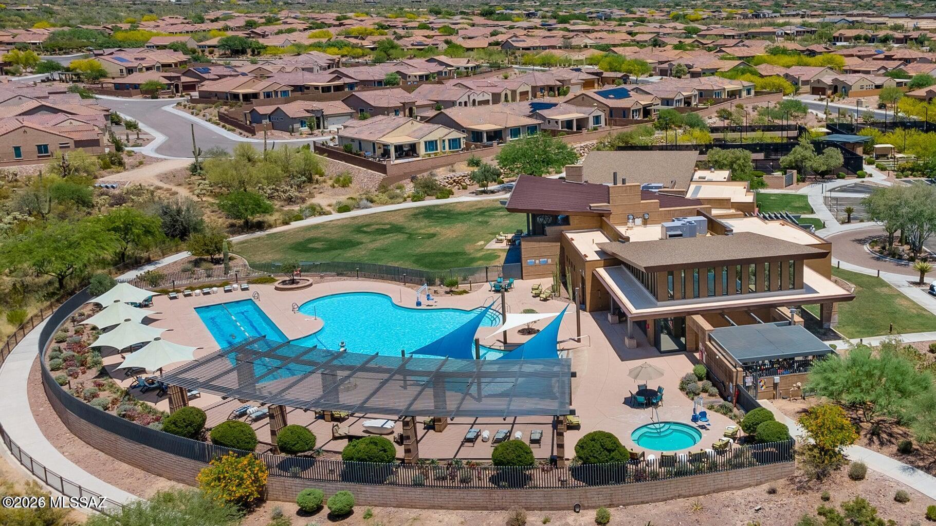 Del Webb At Dove Mountain SQ20131930189 - Residential