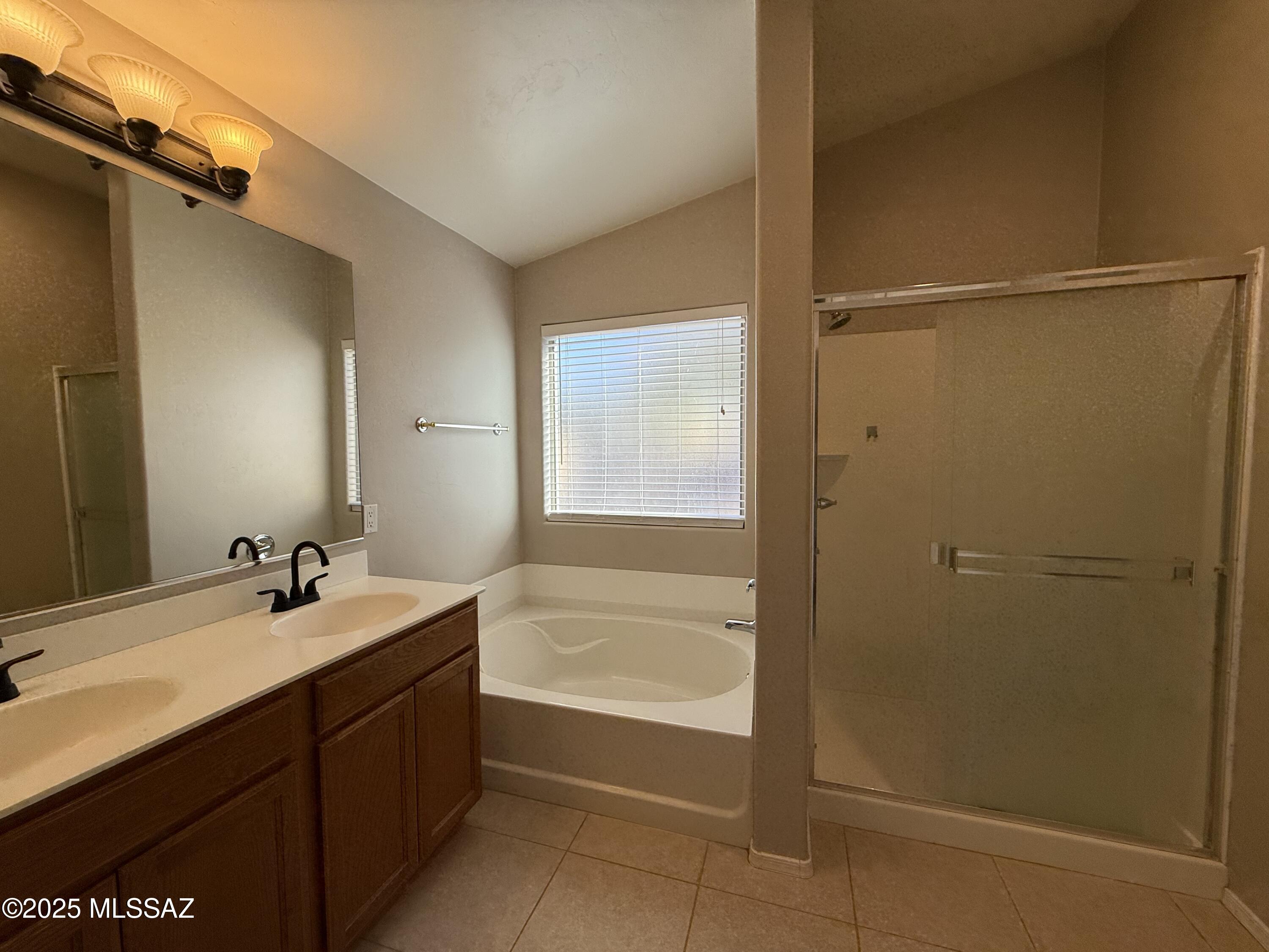 The Villages IV At Dove Mountain (1-47) - Residential Lease