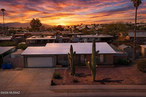 Photo of 3371 W Eunice Street, Tucson, AZ 85741 (MLS # 22607861)