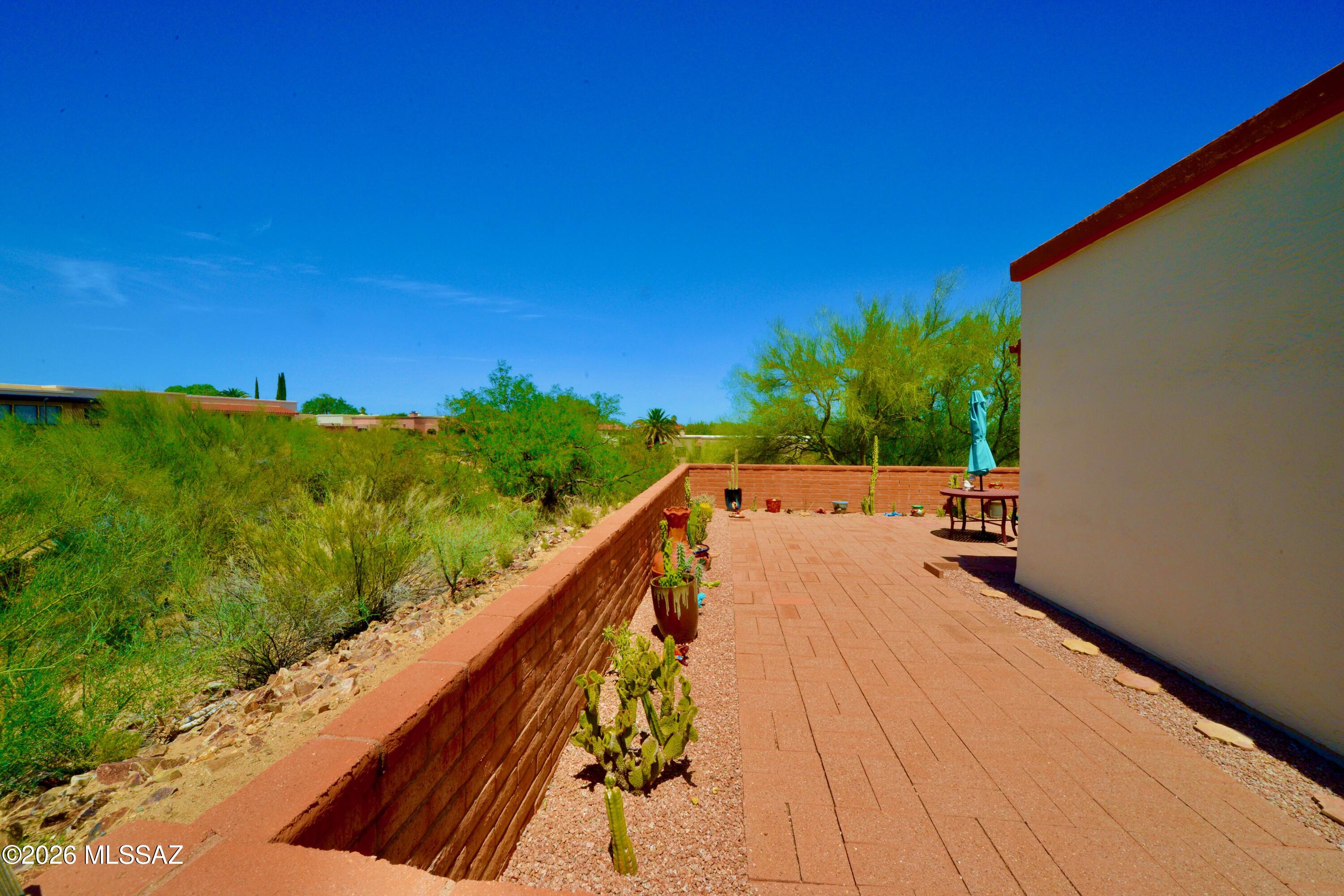 Continental Vistas(1-302) - Residential