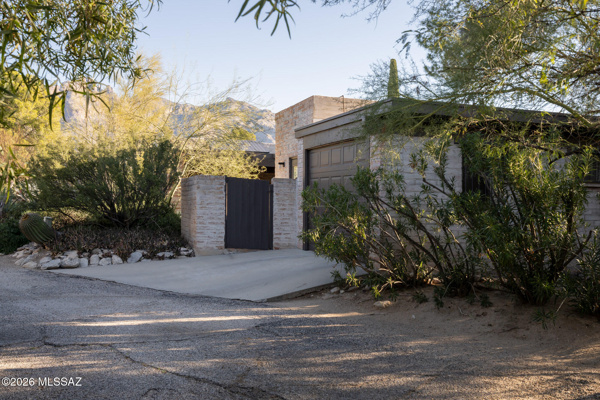 Posada Real Townhomes (1-16) - Residential