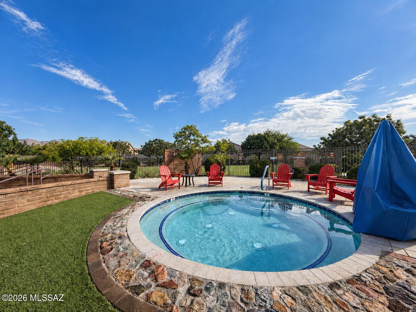 1076 W Desert Firetail Lane