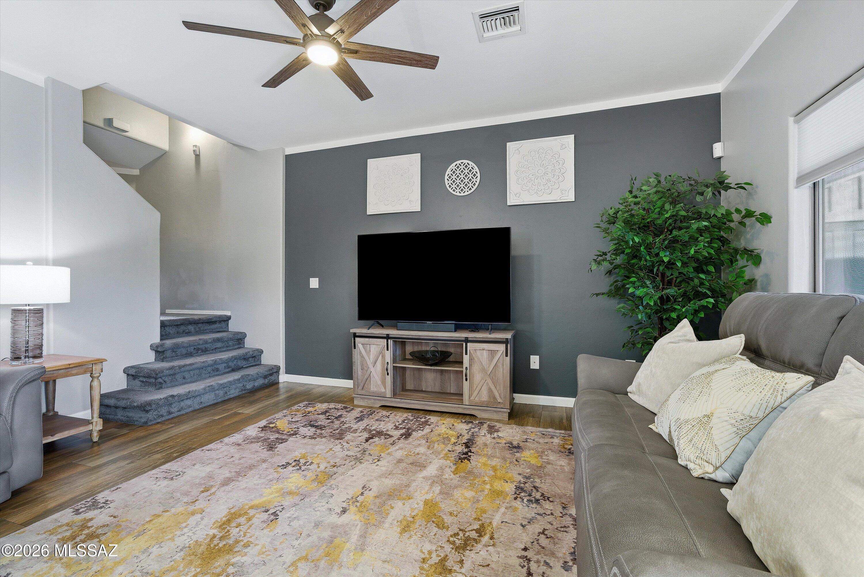 Twin Peaks Highland (1-119) - Residential
