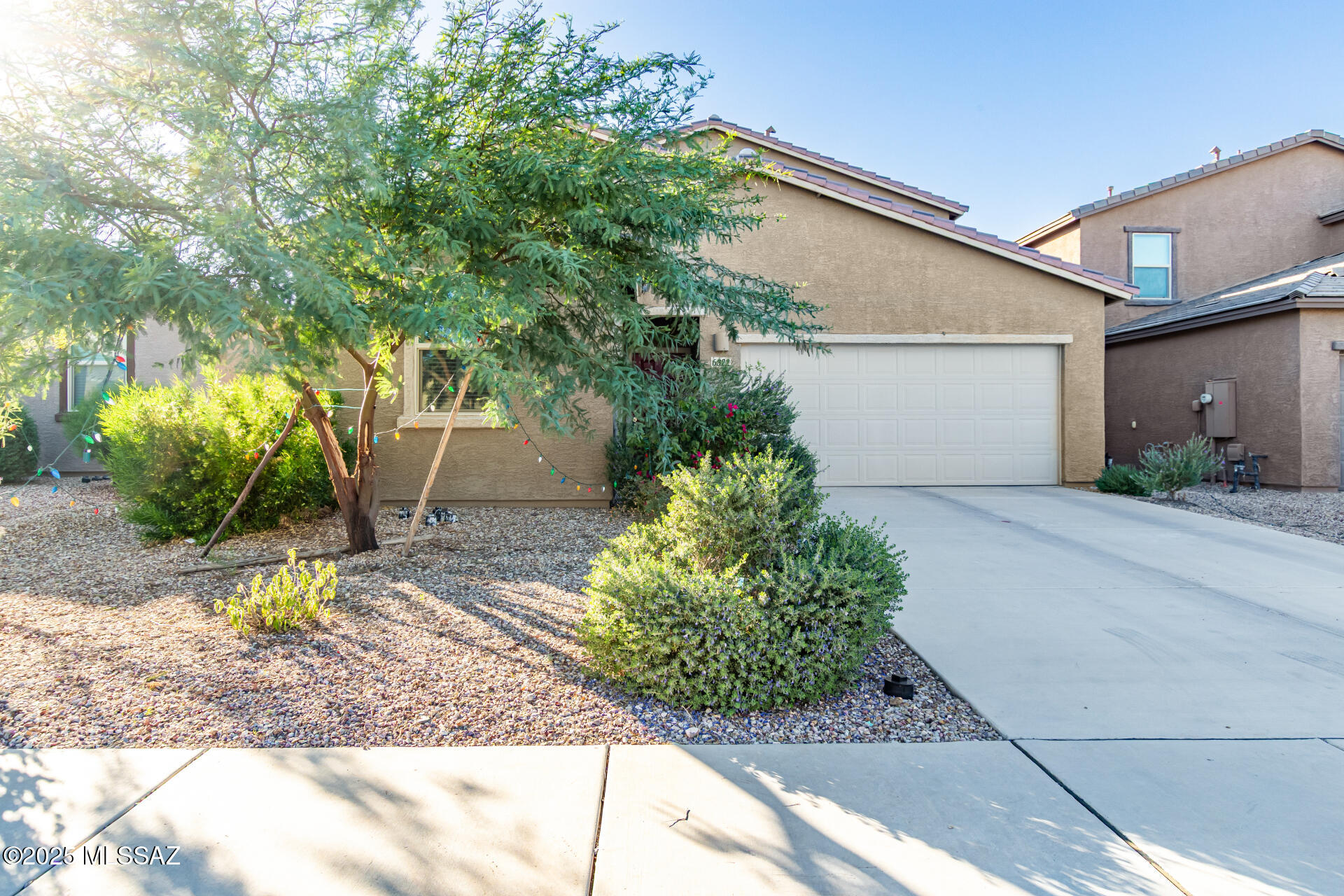 6322 S Crescent Peak Drive