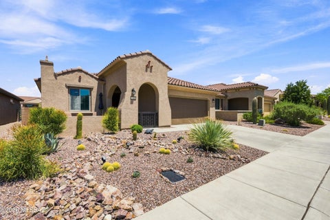Photo of 7186 W Cape Final Trail, Marana, AZ 85658 (MLS # 22620825)