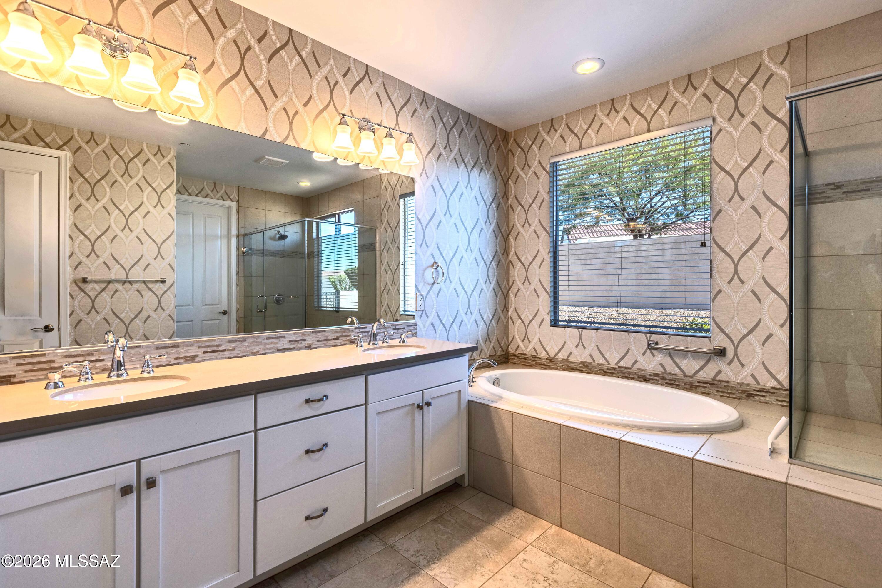 Saddlebrooke Ranch - Residential