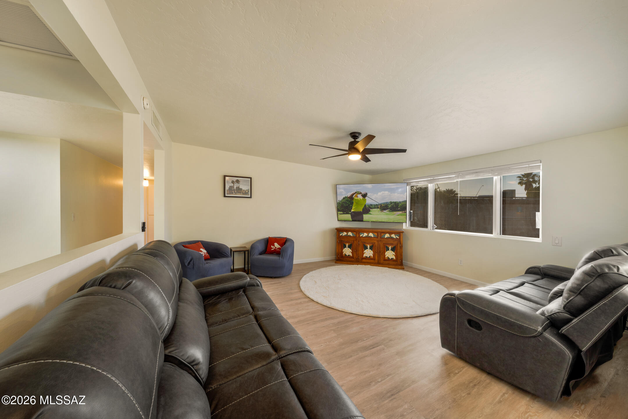 9529 E Harrison Circle
