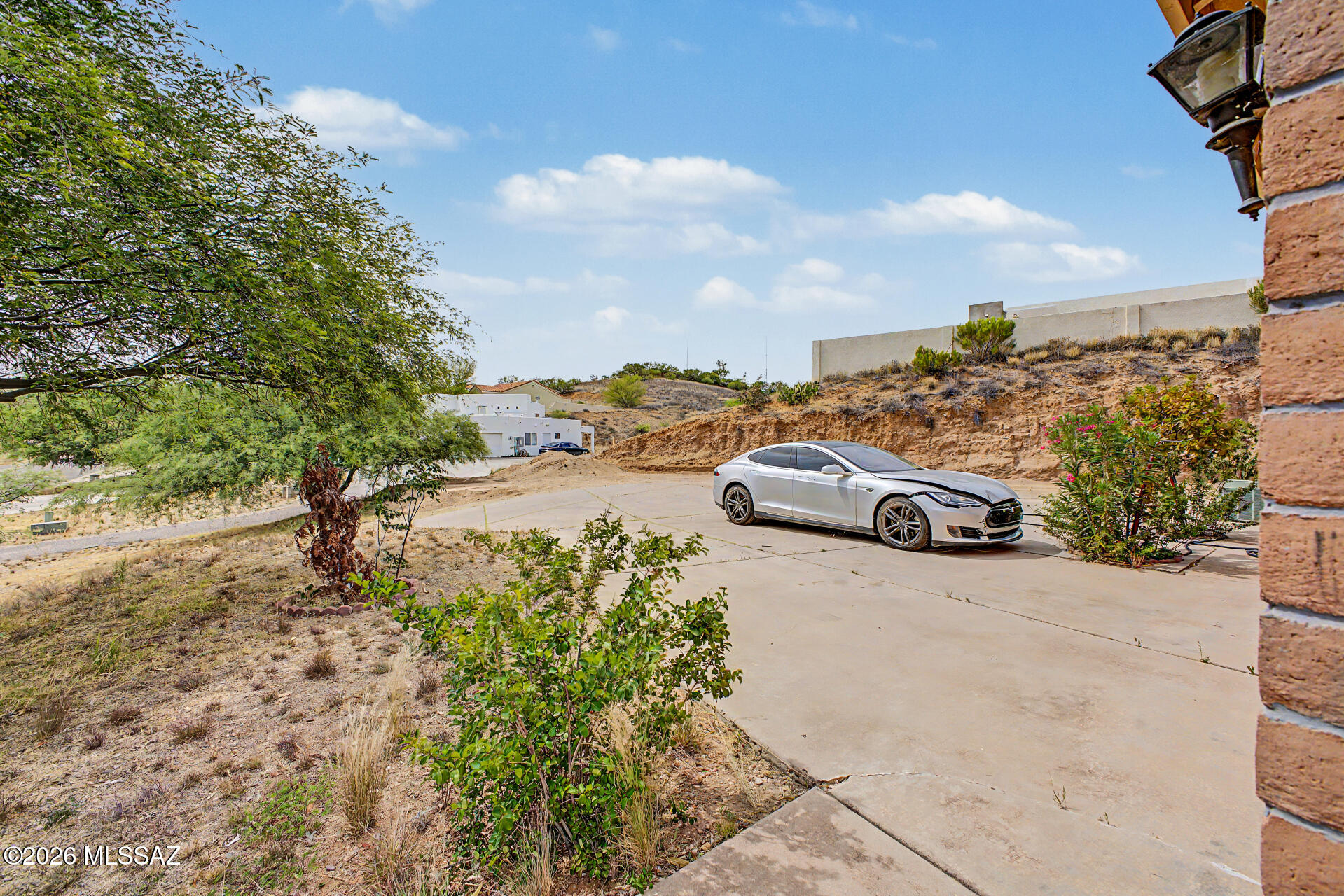 Mariposa Hills - Residential