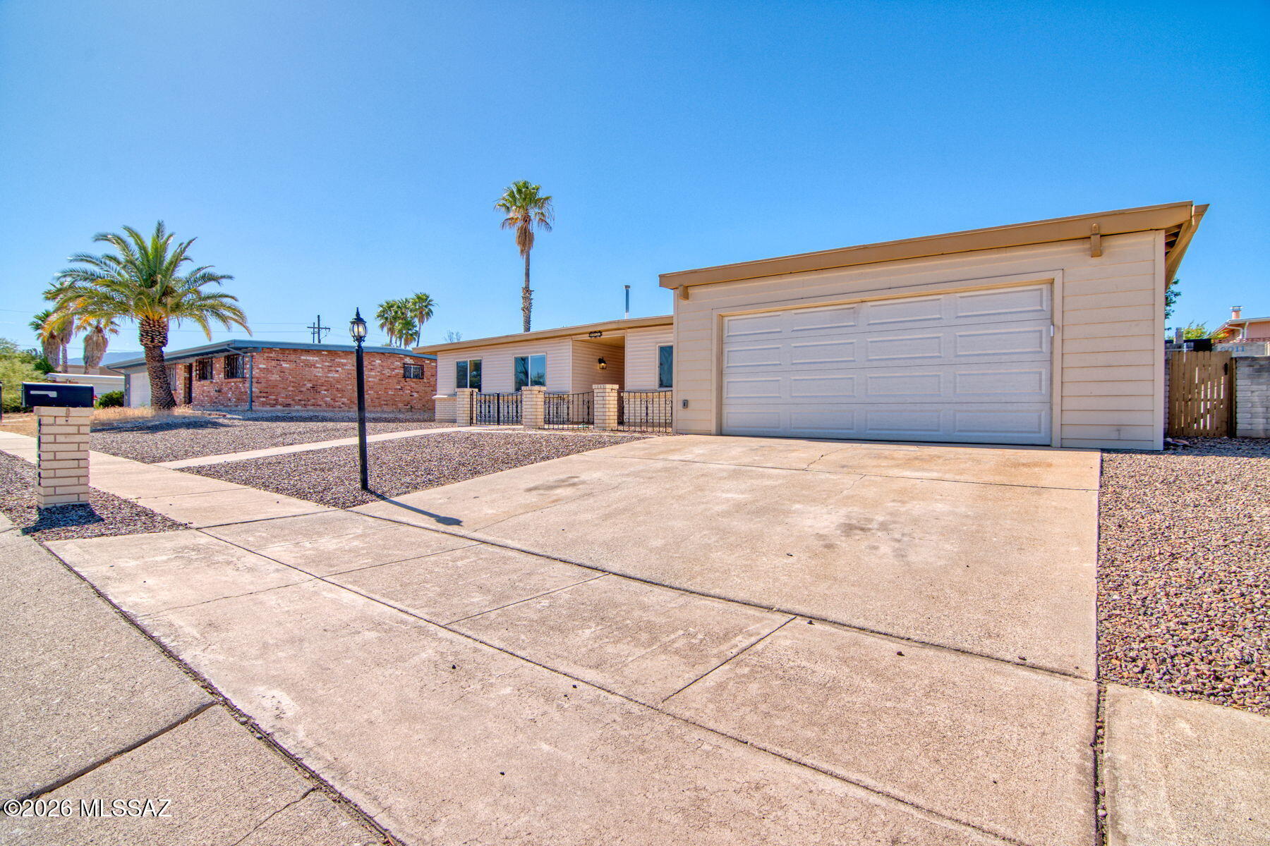 9022 E Rosewood Street