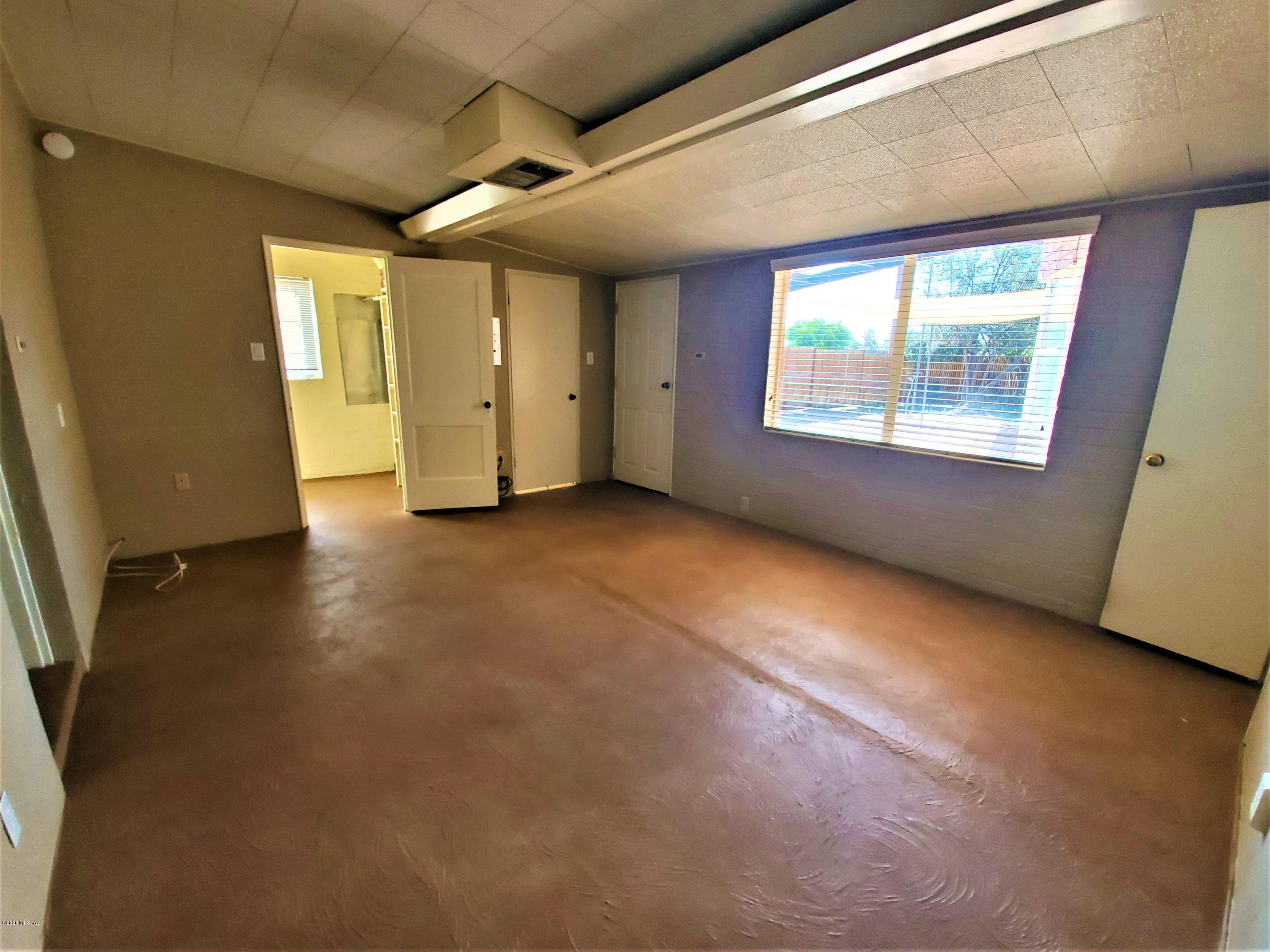 Jefferson Park Addition - Residential Lease