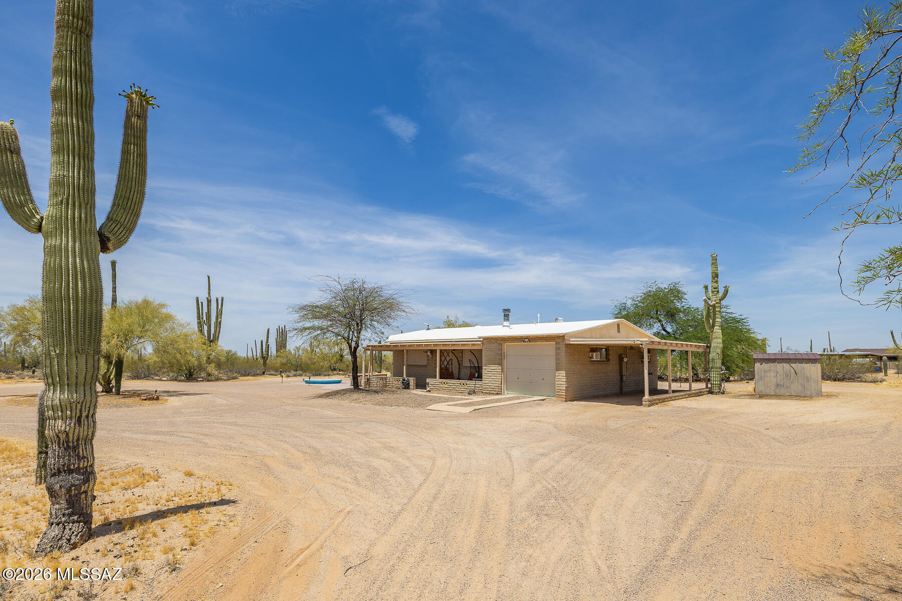 37714 S Kit Fox Trail
