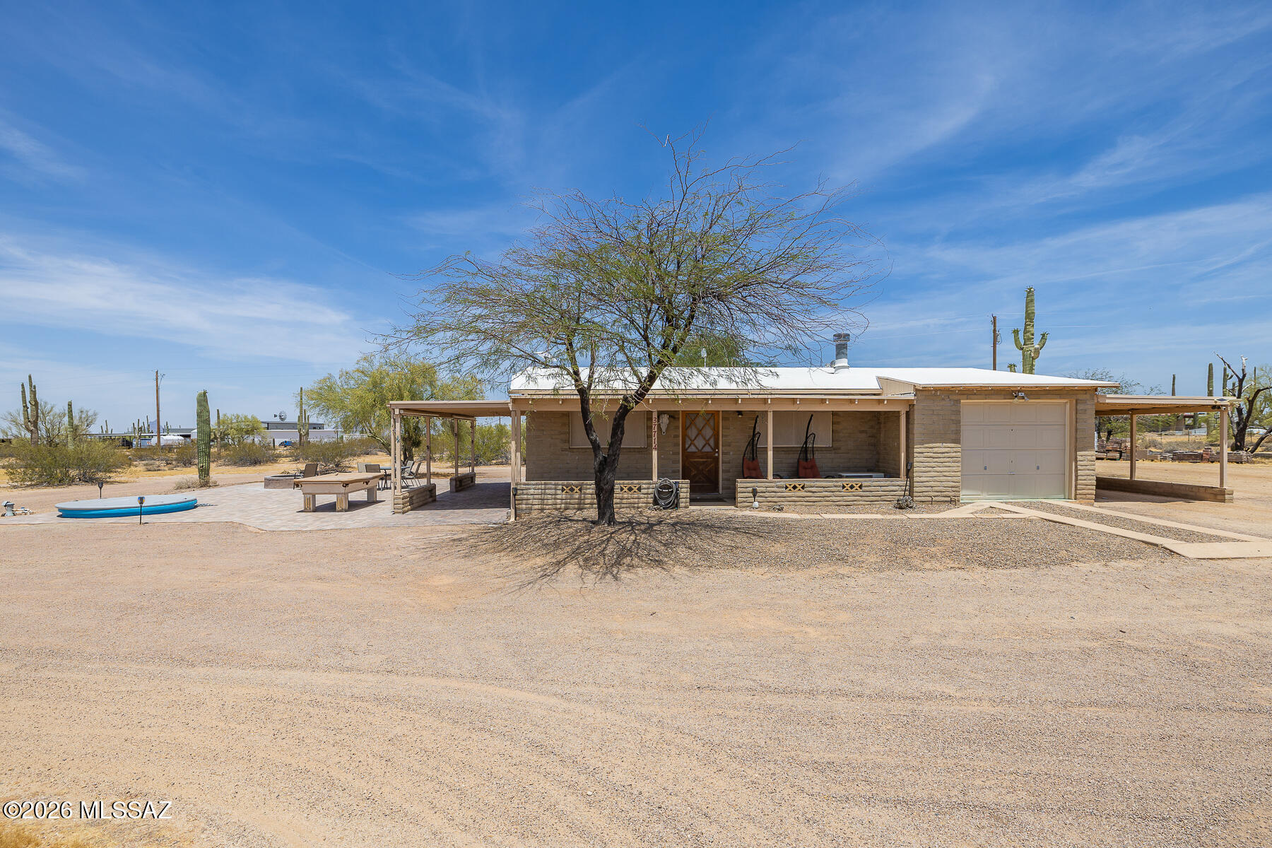 37714 S Kit Fox Trail