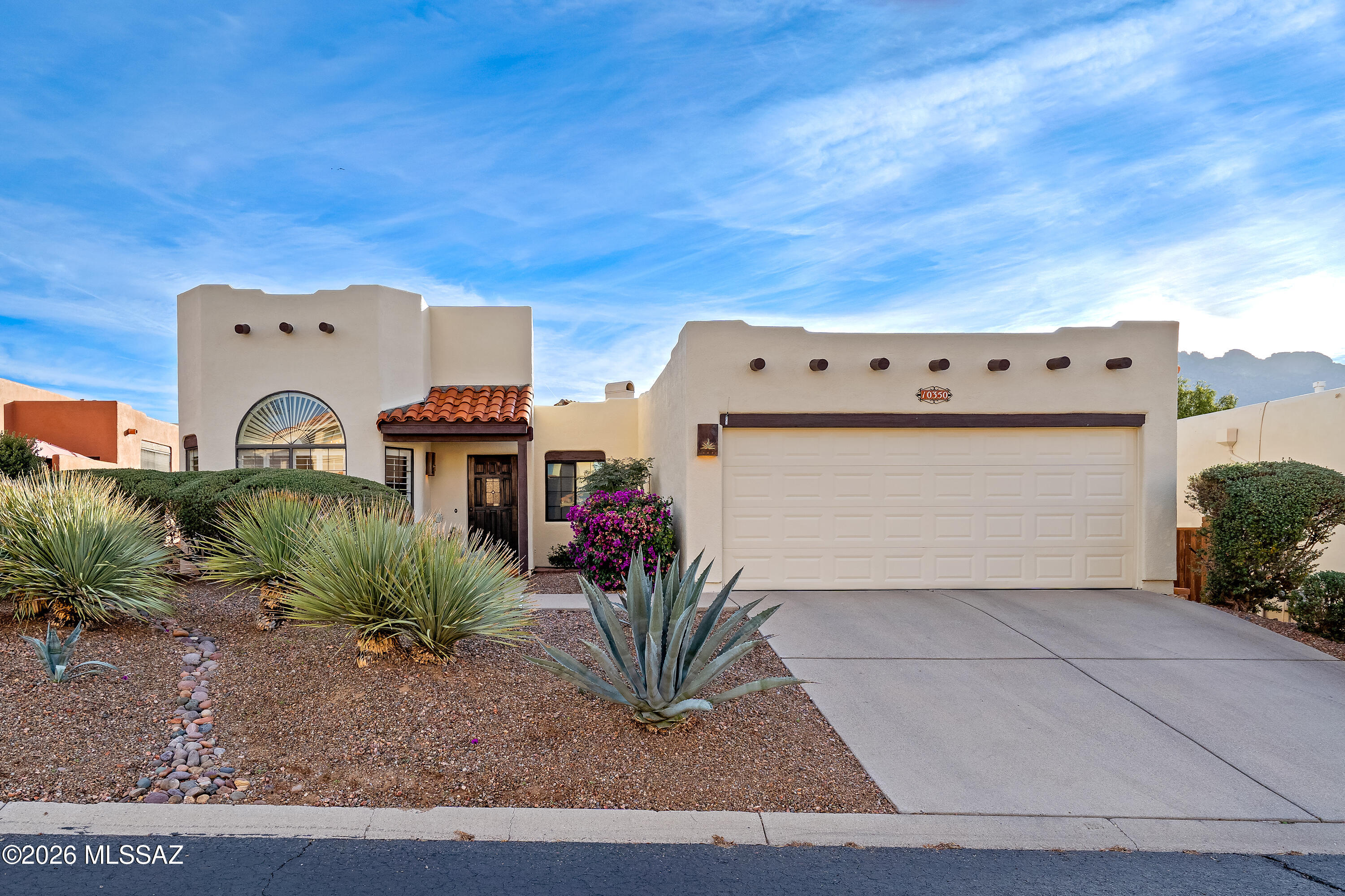 10350 N Mineral Spring Lane