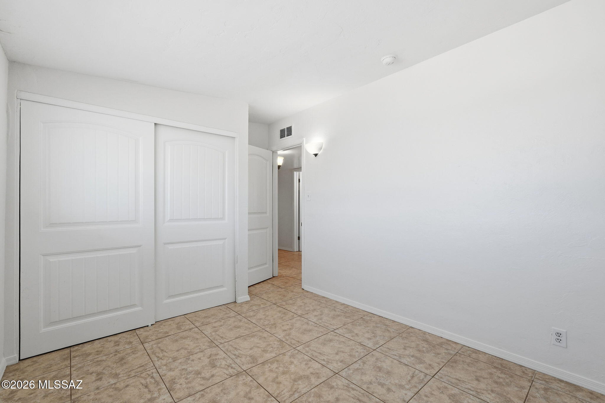 Tierra Del Sol (1-2) - Residential