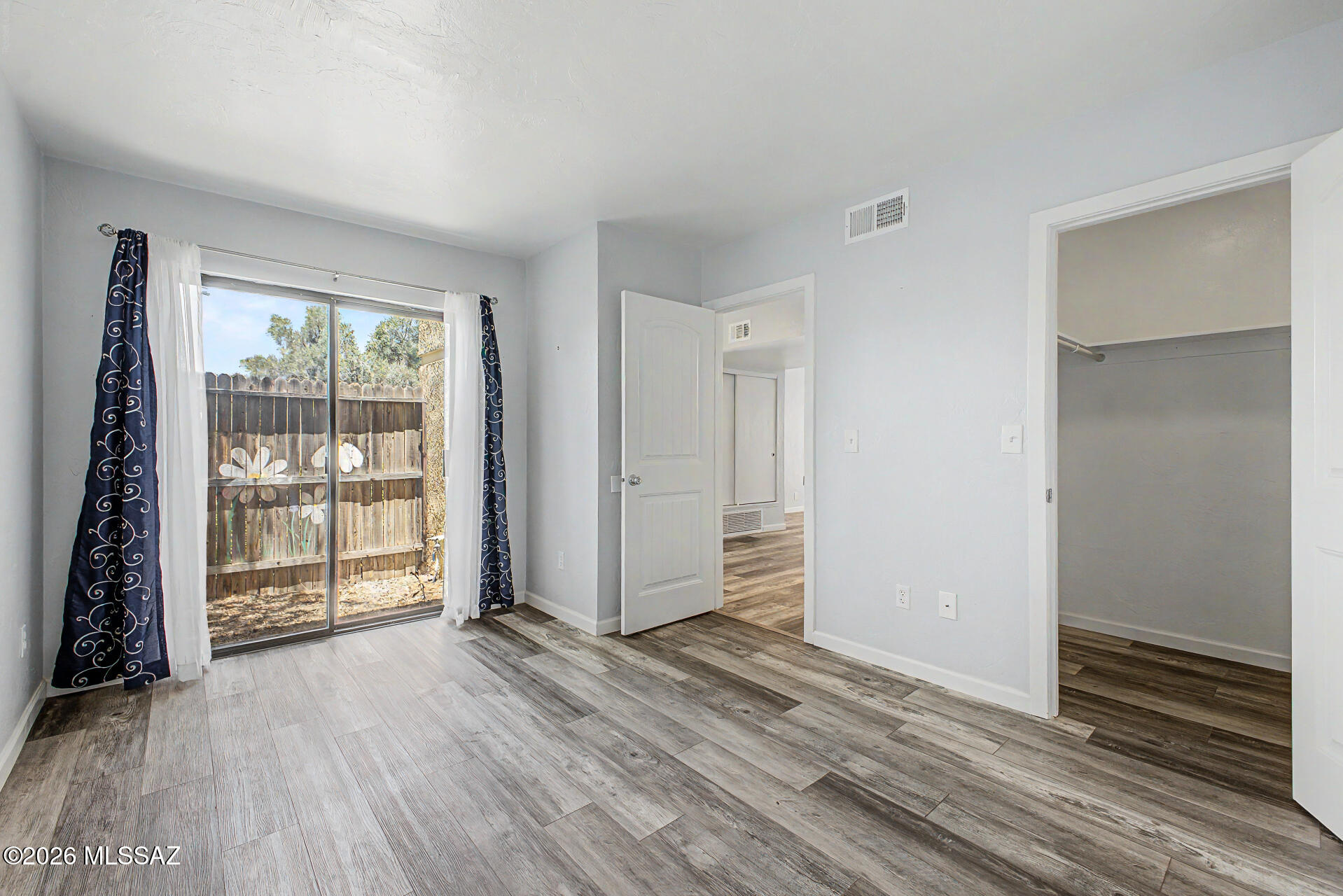 Kenyon Terrace (1-160) - Residential